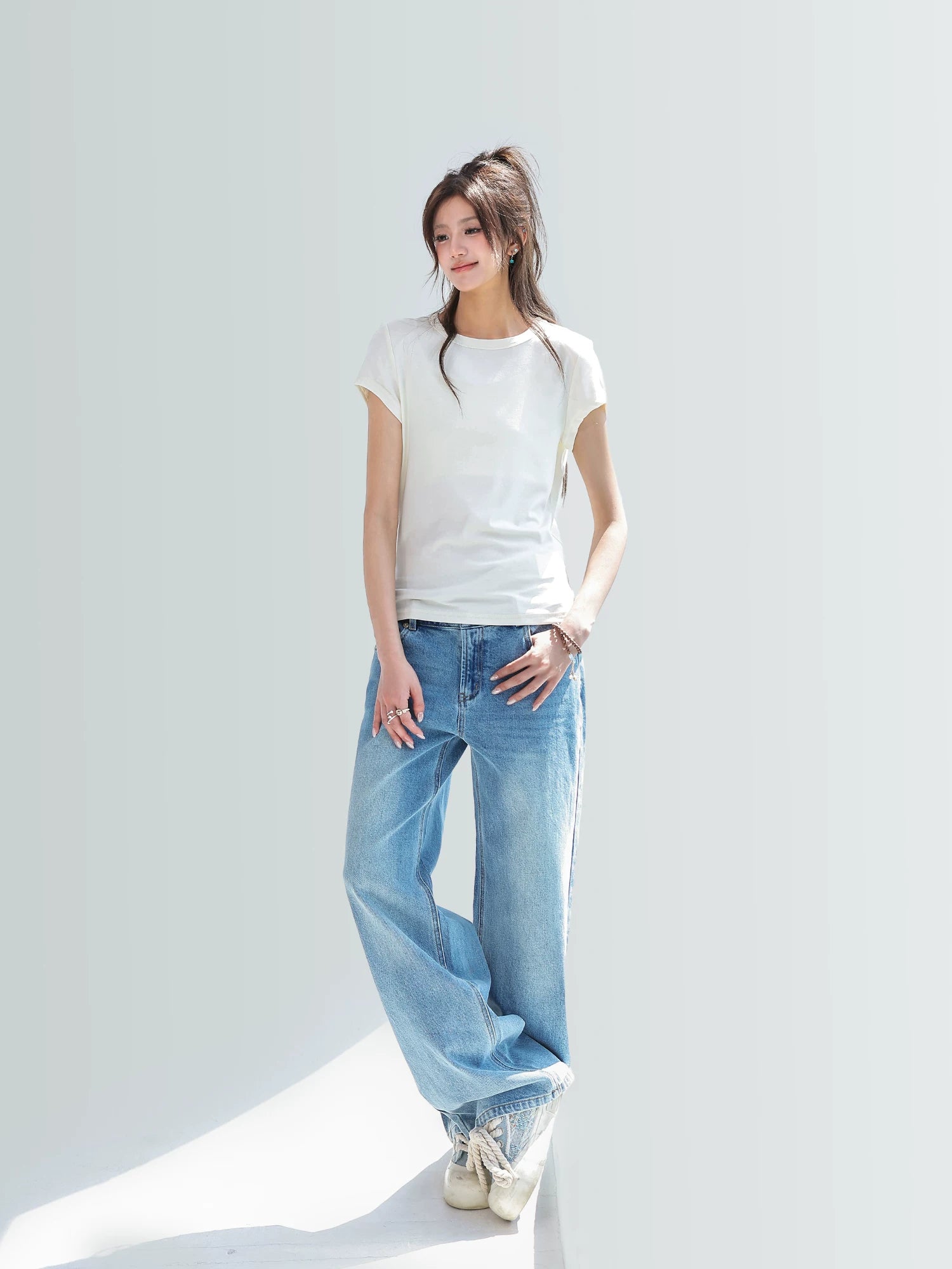 CHANT2nd Front Shoulder Slim-fit Versatile Tee