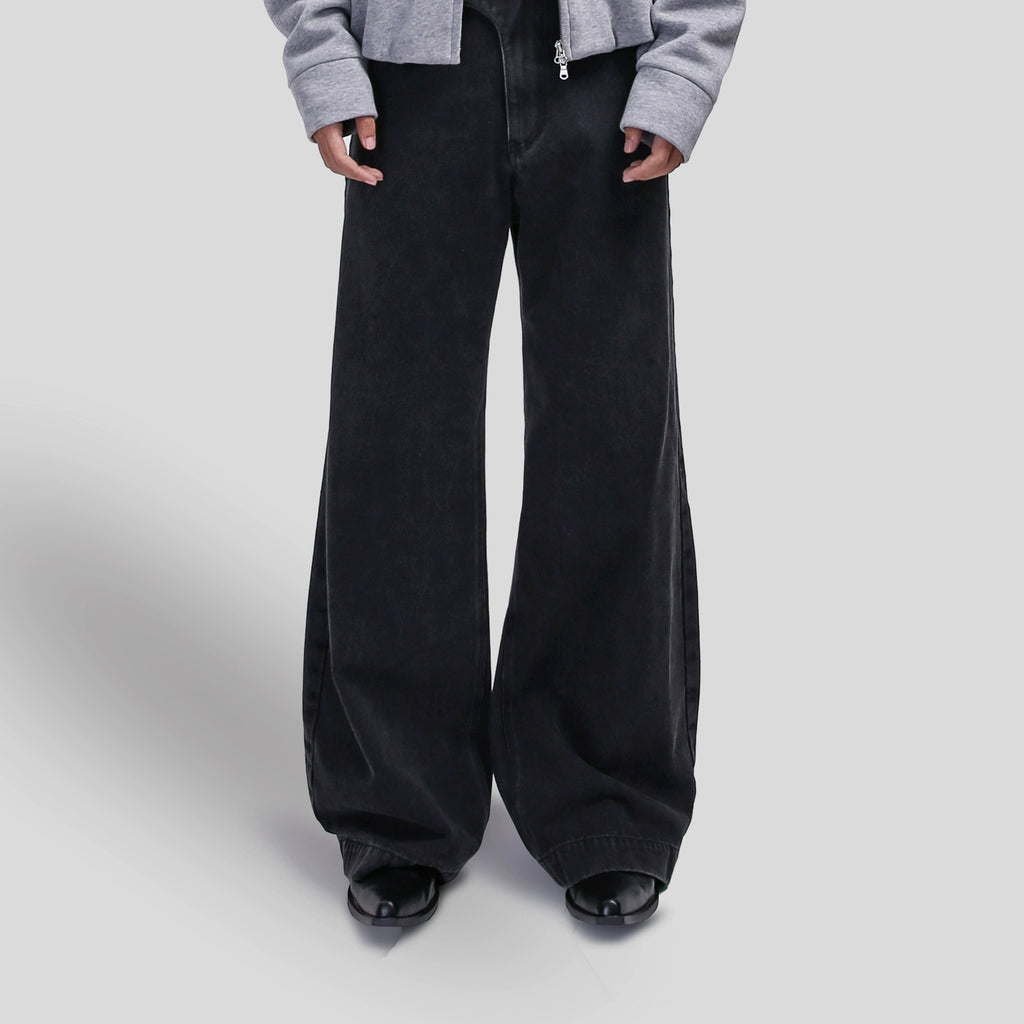 SOUTHFISH A-shaped Straight Slightly Wide-leg Jeans