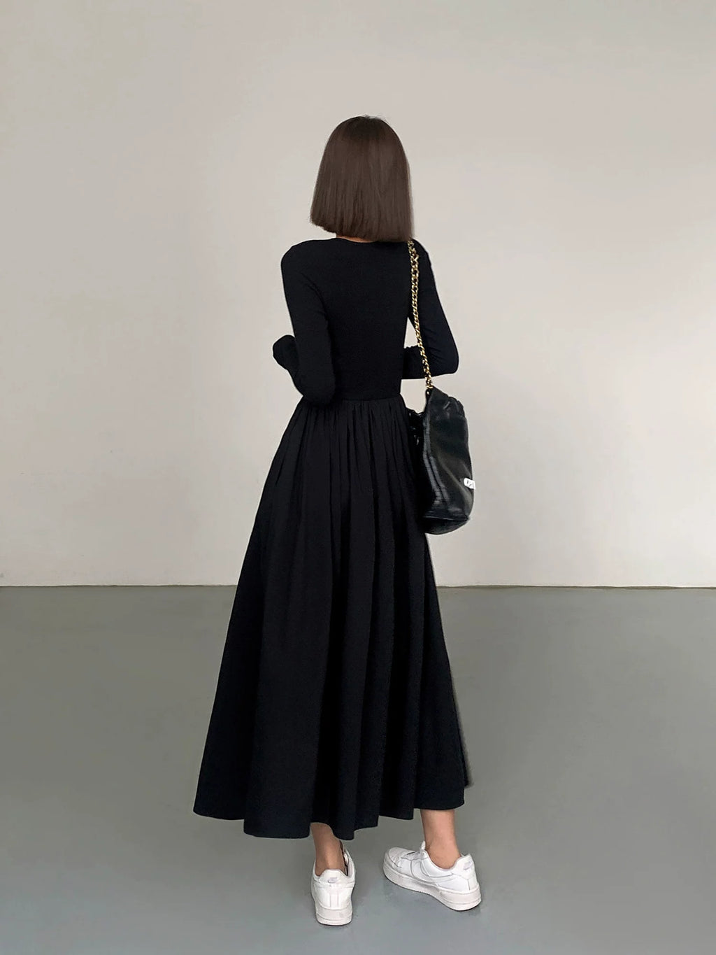 OUSPH Crew Neck Long Sleeve Knitted Dress