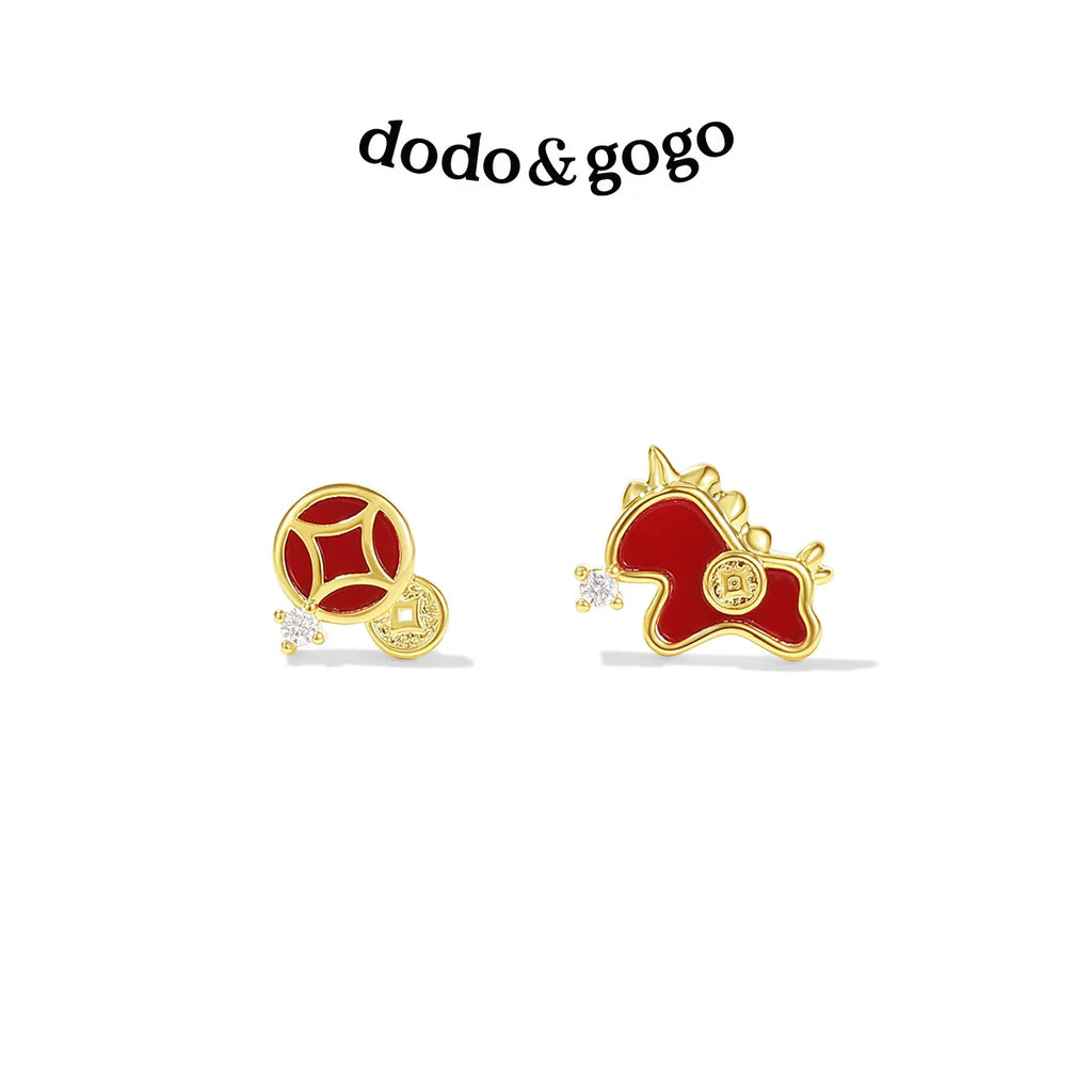 DODOGOGO Has Money Immediately, Necklace, Red Pony Pendant.