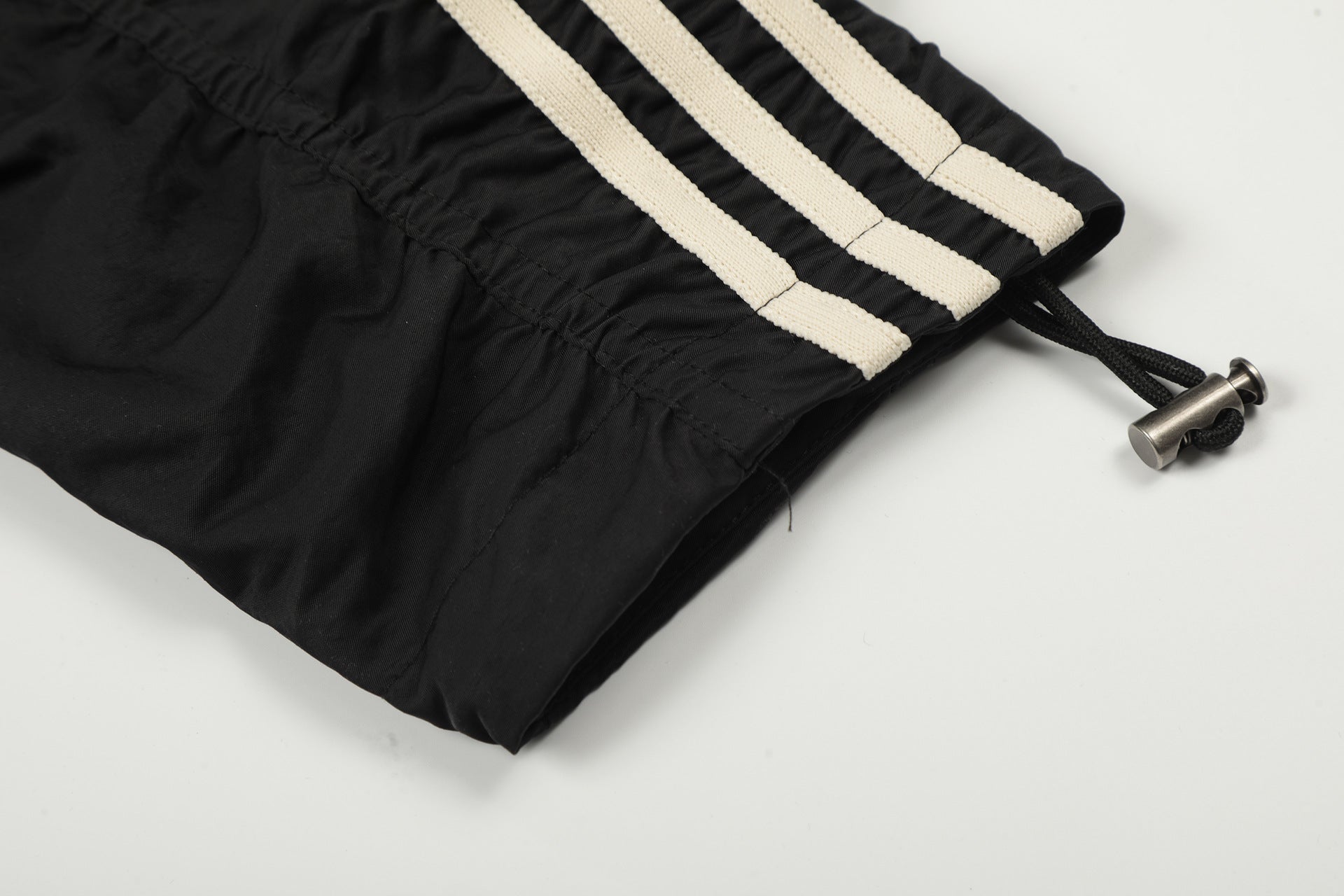 11KN 11K Nylon Zip-Up Jacket with Striped Embroidery