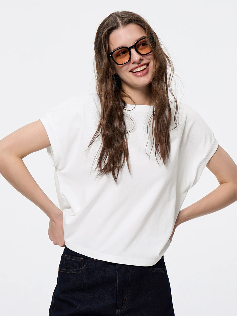 GU Retro Feeling Loose and Simple Tee