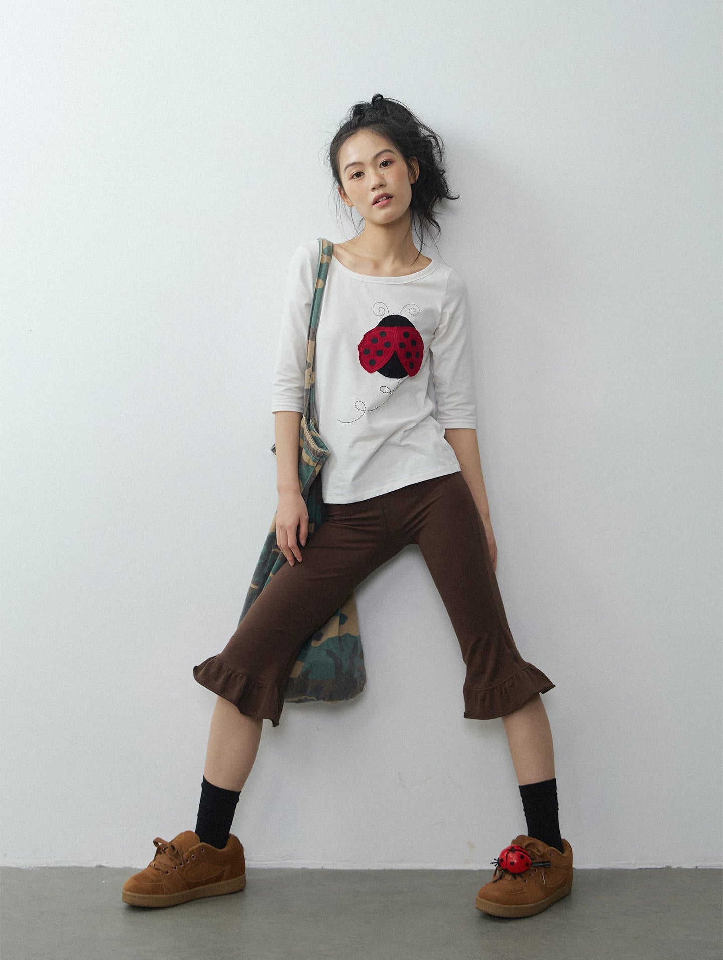 In Two Twos Lace Slim Floral Flared Trousers