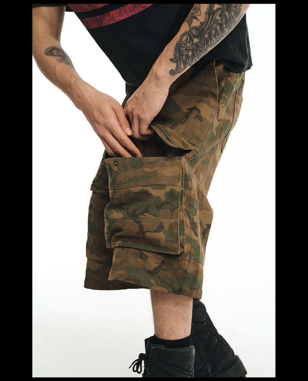 NOVACAM wasteland wind retro camouflage baggy heavy mottled old black cropped pants