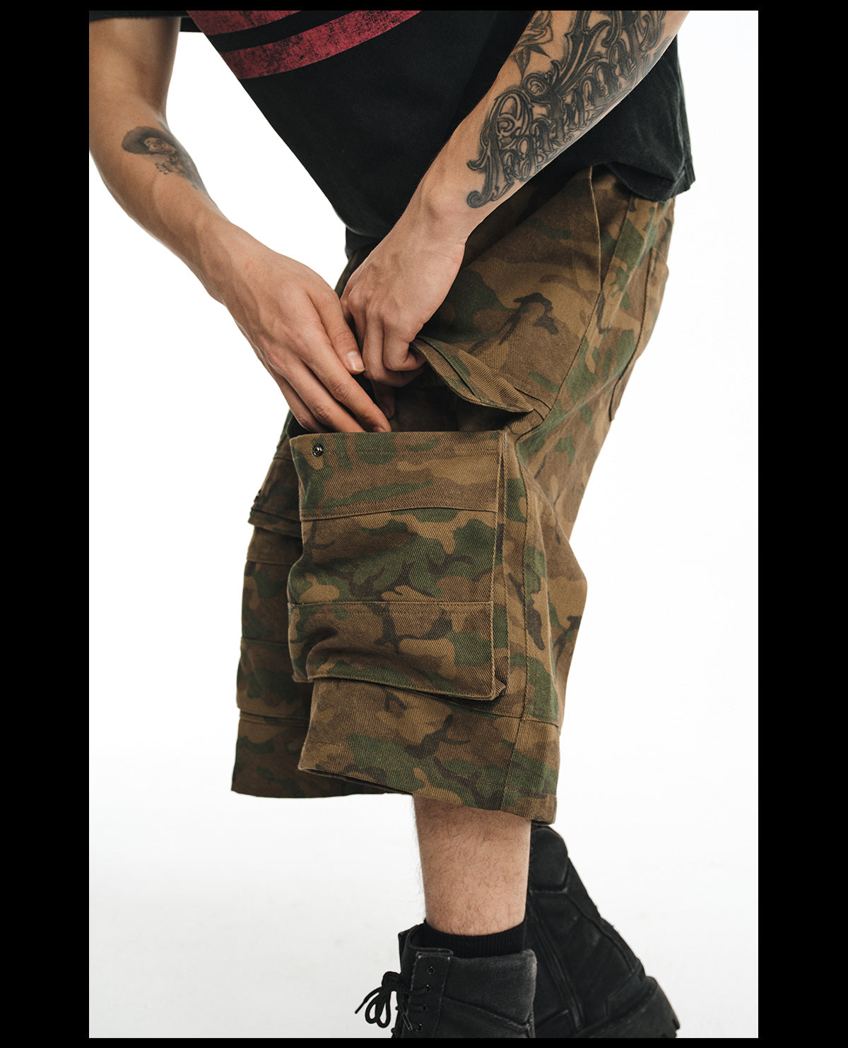 NOVACAM wasteland wind retro camouflage baggy heavy mottled old black cropped pants