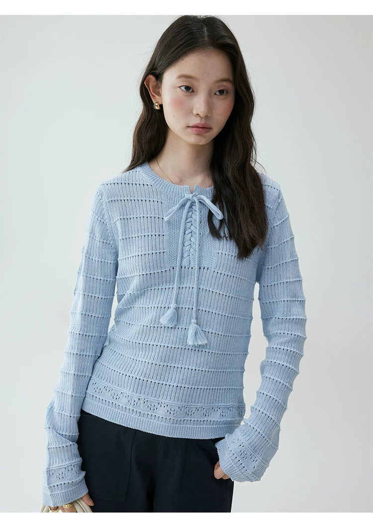 VOOE Strap-on Crew Neck Hollow Pullover Sweater