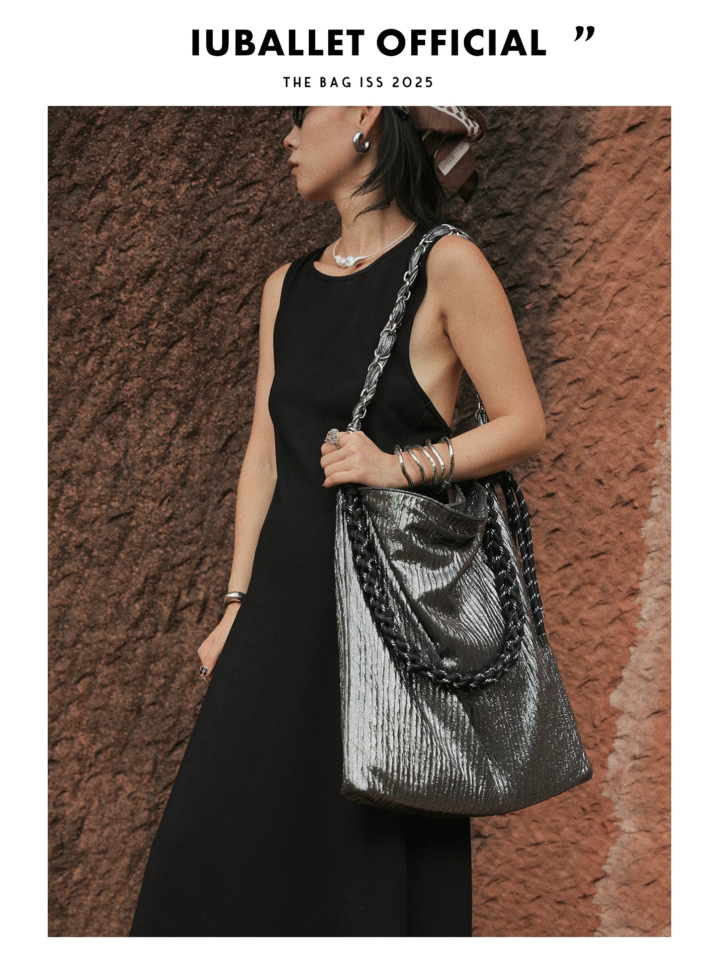 IUBALLET Large Capacity Pleated Messenger Bag