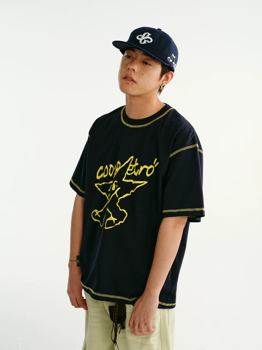 CoosRetro Retro Contrasting Bright Line Loose Tee