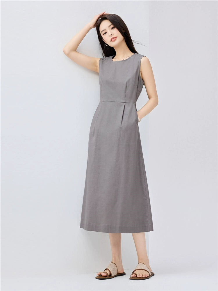 Giordano Minimalist Pleated Round Neck Sleeveless Dress