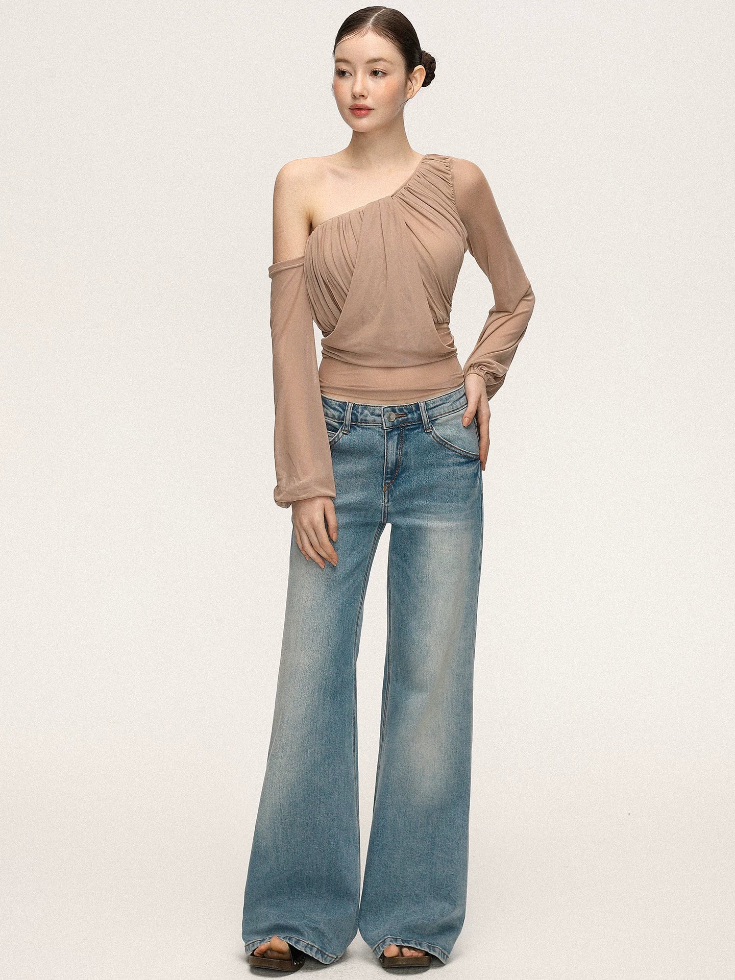 Anna Aneae Mesh Slanted Shoulders Waist Slim Tee