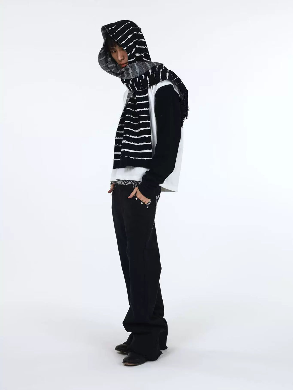 DETW Striped Knitted Fringed Scarf Scarf