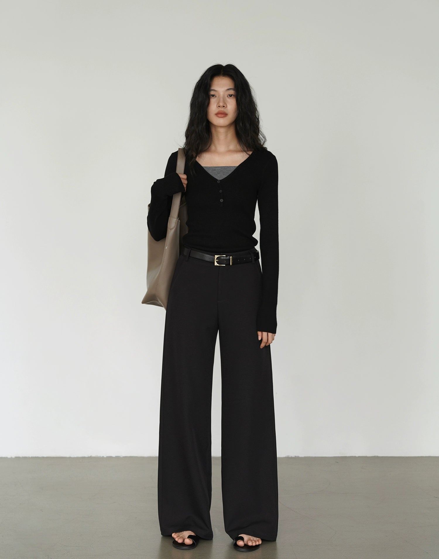 EIGHTHMONTH Fake Two-piece Slim-fit Knitted Sweater