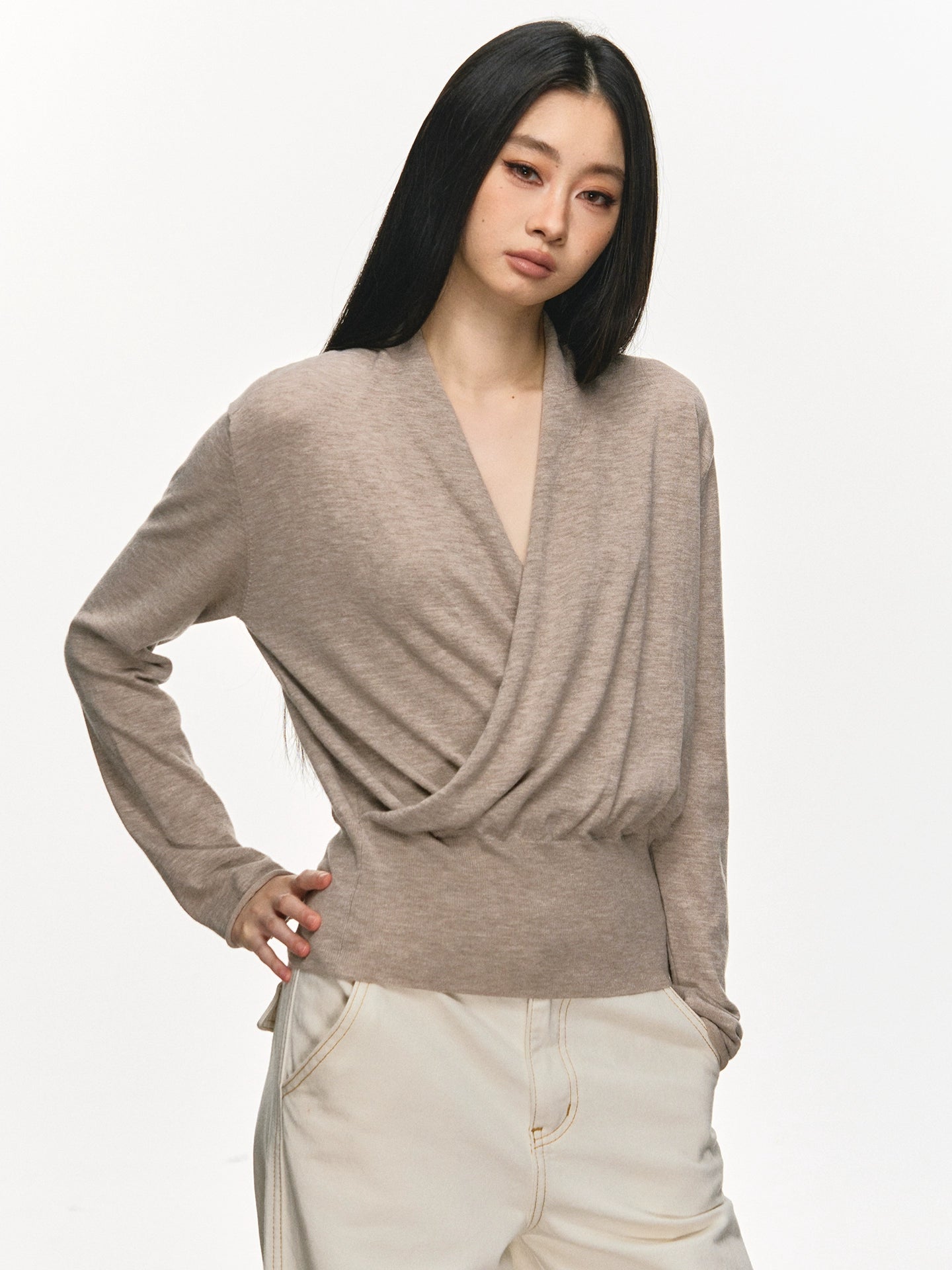 Anna Aneae Pleated V-neck Cross Loose Long Sleeve Knit