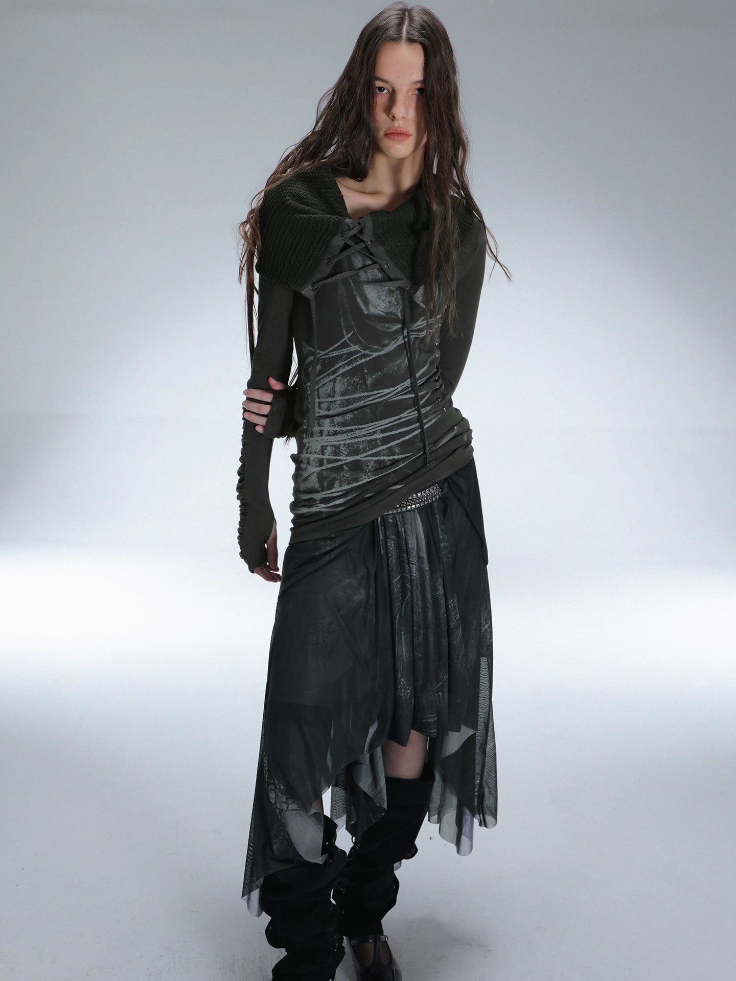 DoublePunch Shoulder Knitted Strap Long Sleeve