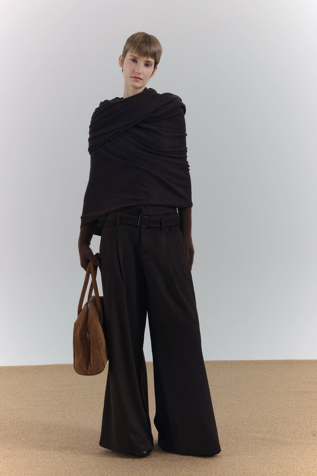 COLN Casual High-waisted Wide-leg Pants