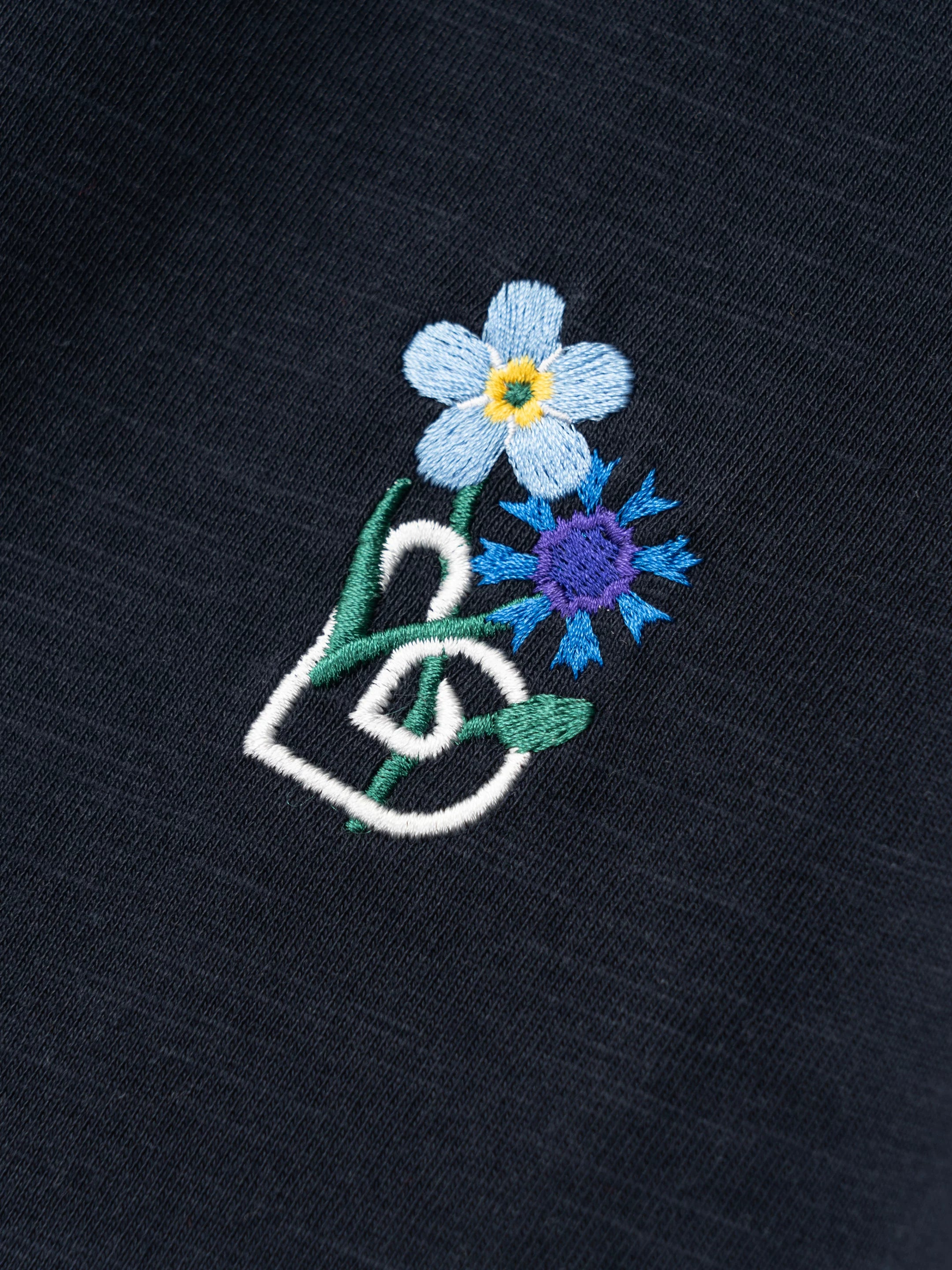 BENT IDEA Bouquet Embroidery Thickened Casual Versatile Tee