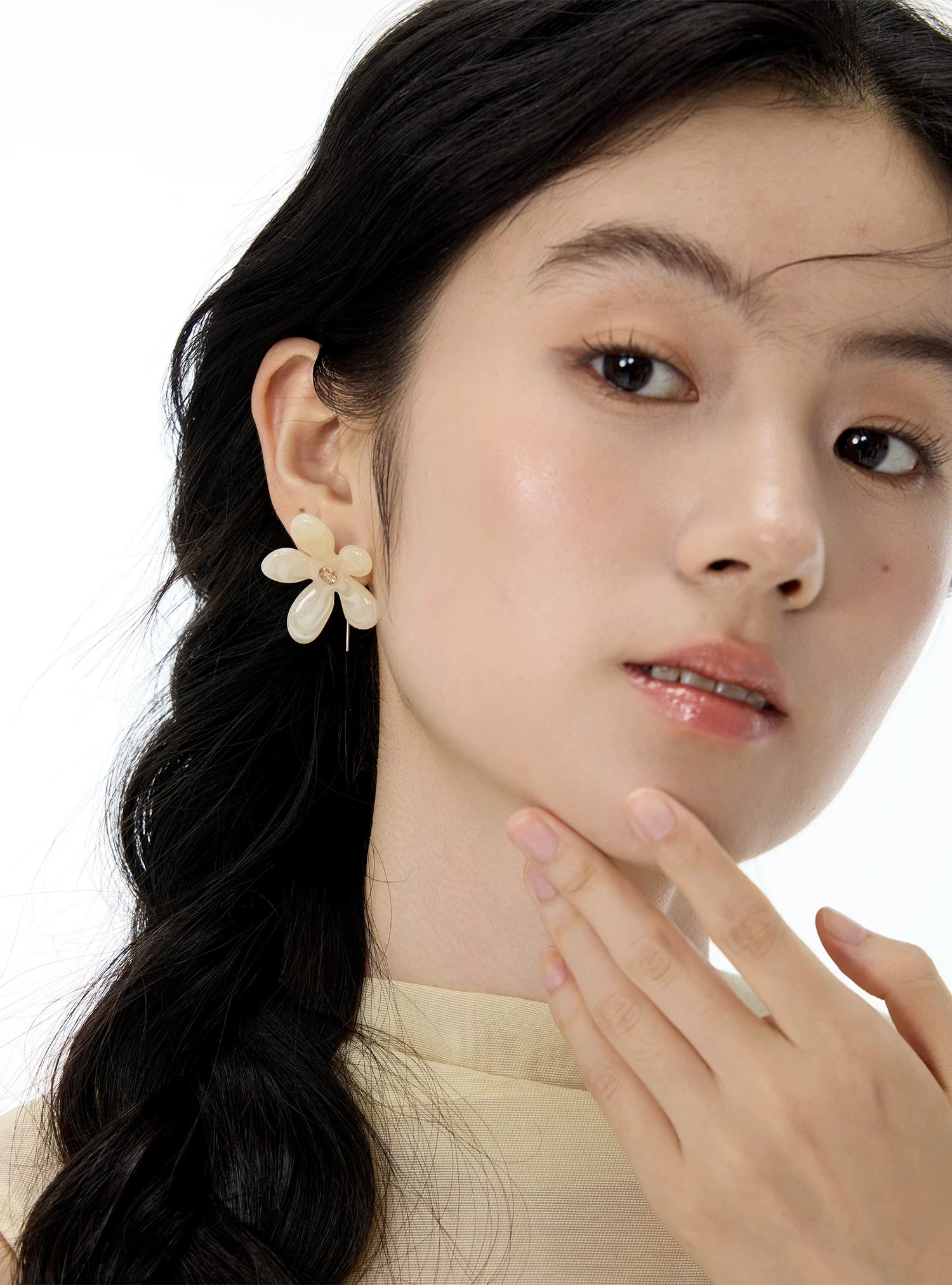 NO SOLUTION Flower Earrings