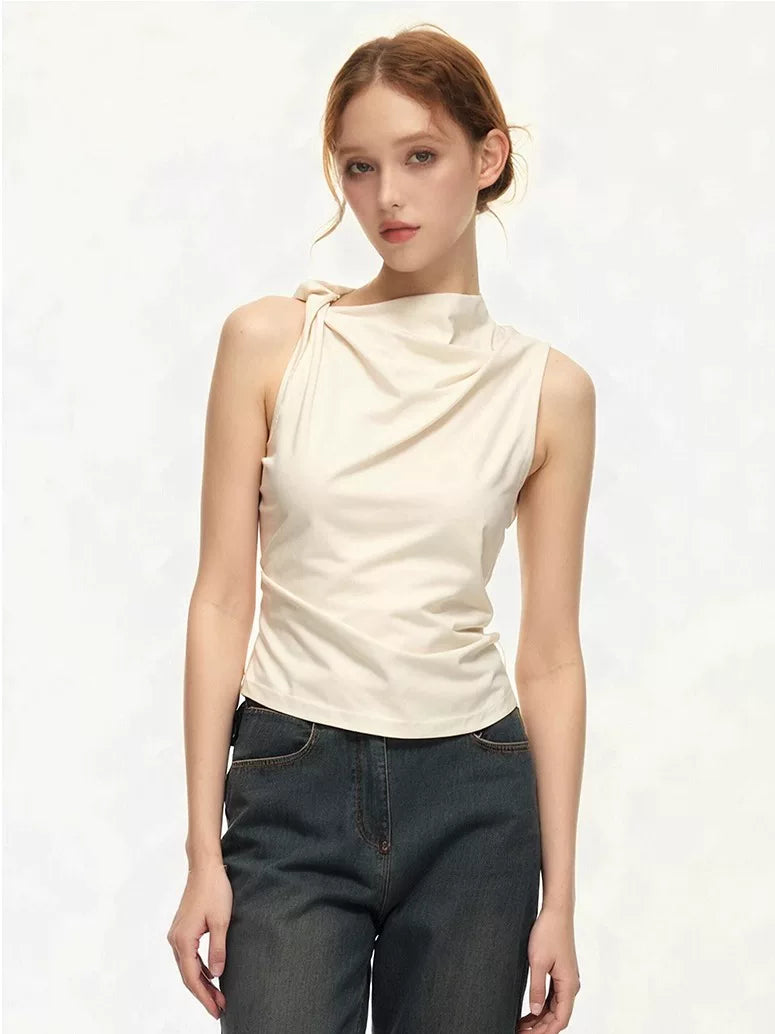 SUREENOUGH Asymmetrical Slim-fit Pleated Vest