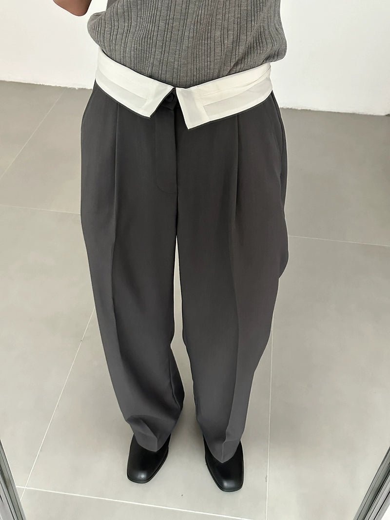 COLN Versatile Contrast Color High Fold-Edge Casual Pants