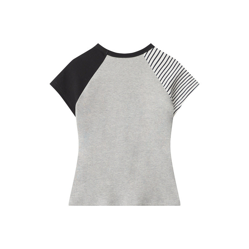 Nariele Letter Print Contrasting Design Tee
