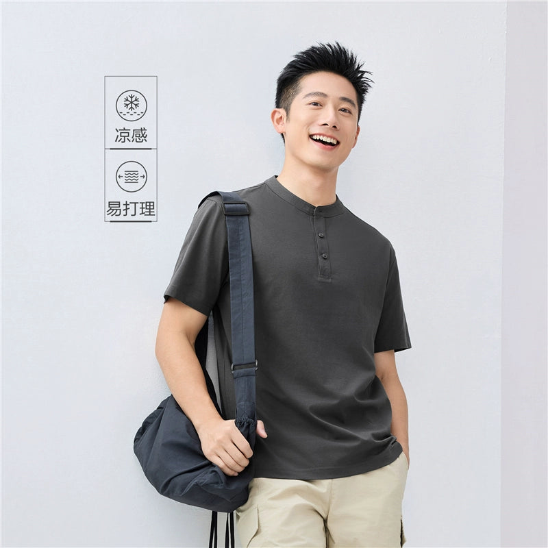 Giordano Henry Leads A Casual and Versatile Tee