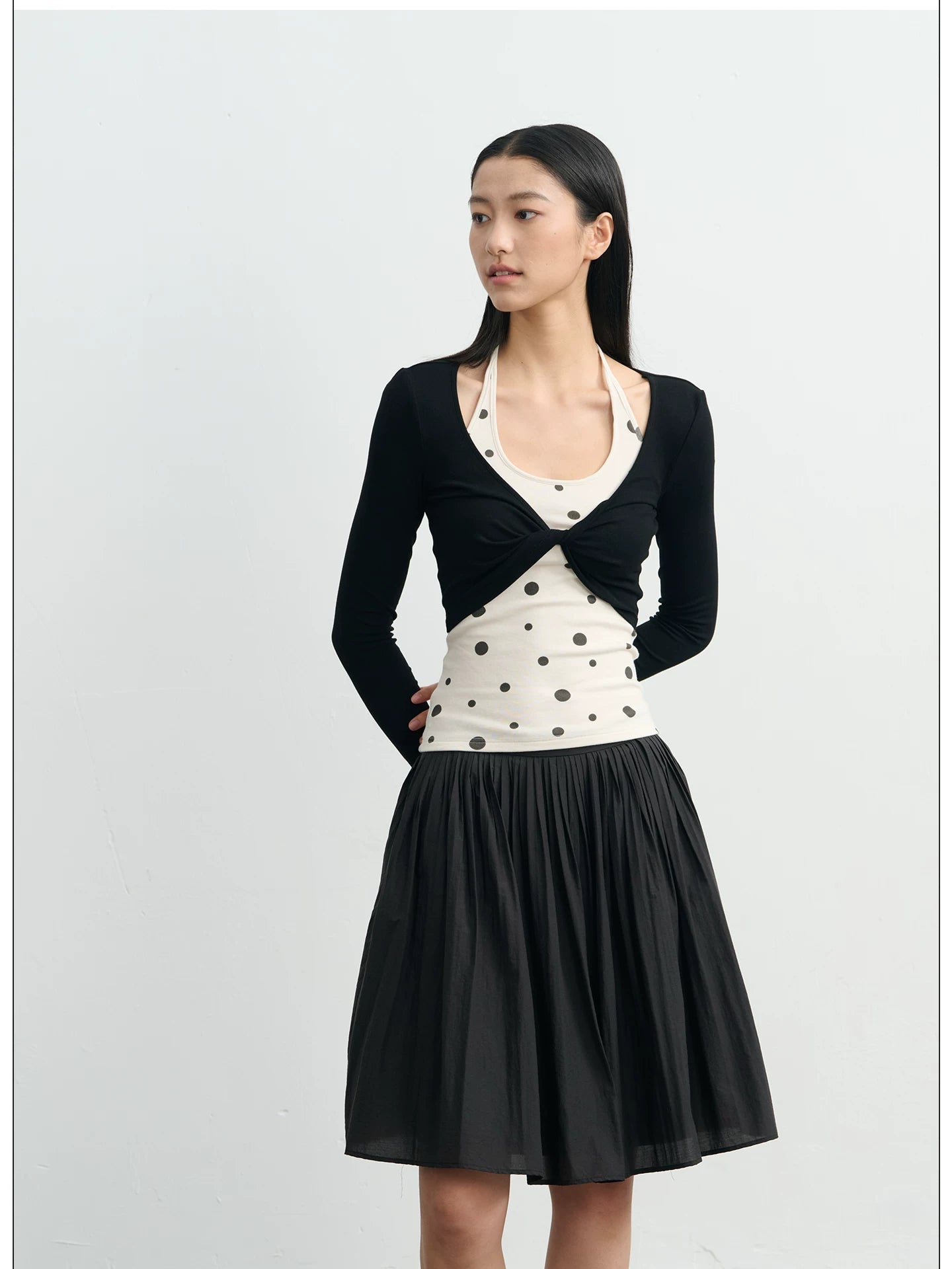 LINY LIBERTY Contrast Color Neck Knot Fake Two-piece Long Sleeve