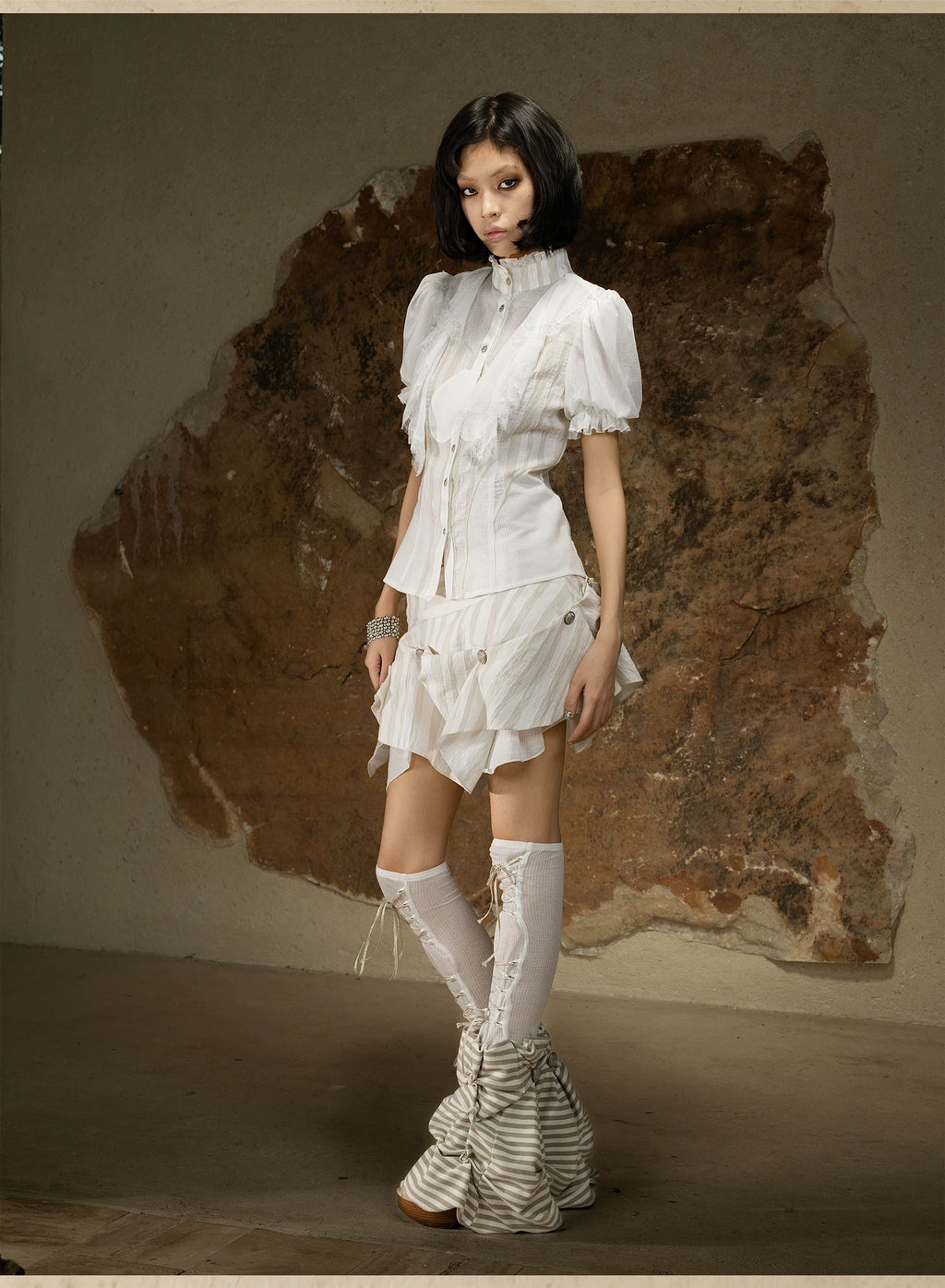 ARIADNAw Retro Bubble Sleeve Waist and Thin Shirt