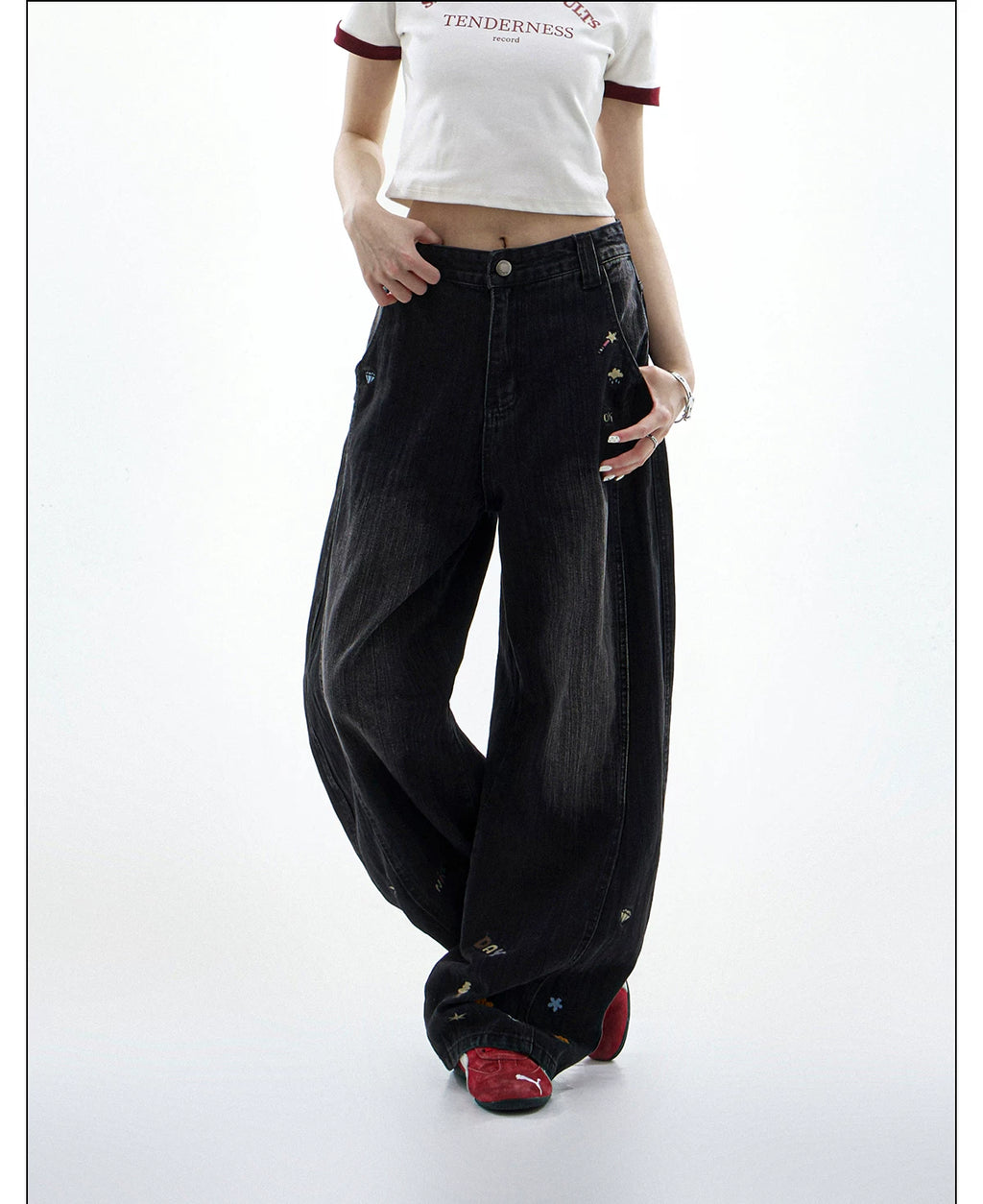 CHANT2nd Cartoon Embroidered Loose Jeans