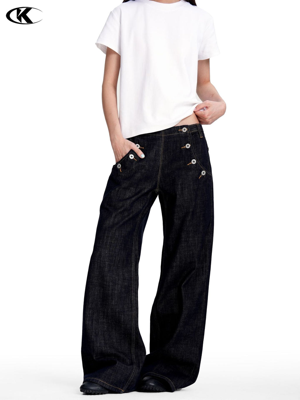 11KN Retro Multi-Button Casual Straight Jeans