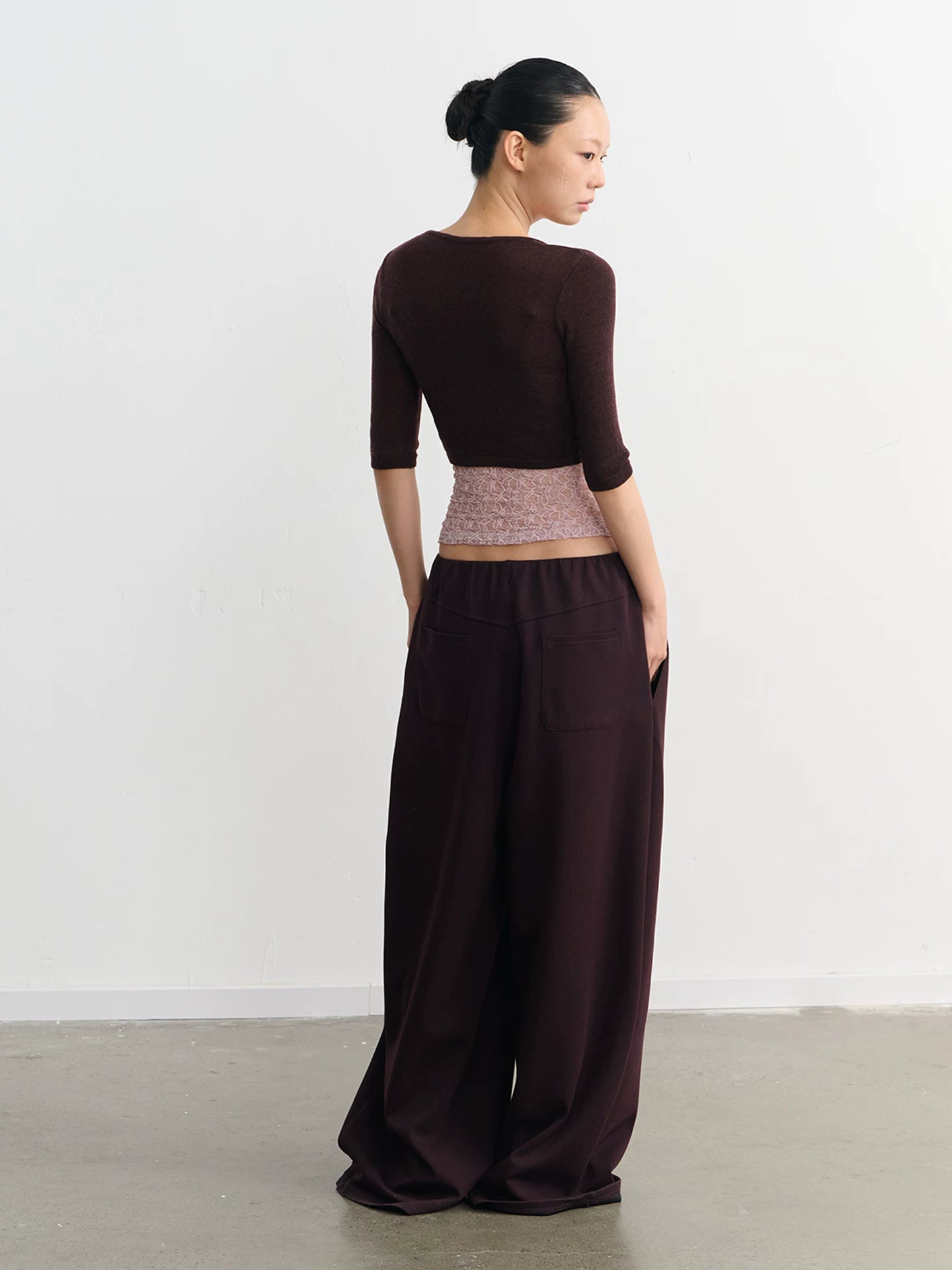 LINY LIBERTY Stretch-knit V-neck Strap-on Short Cardigan