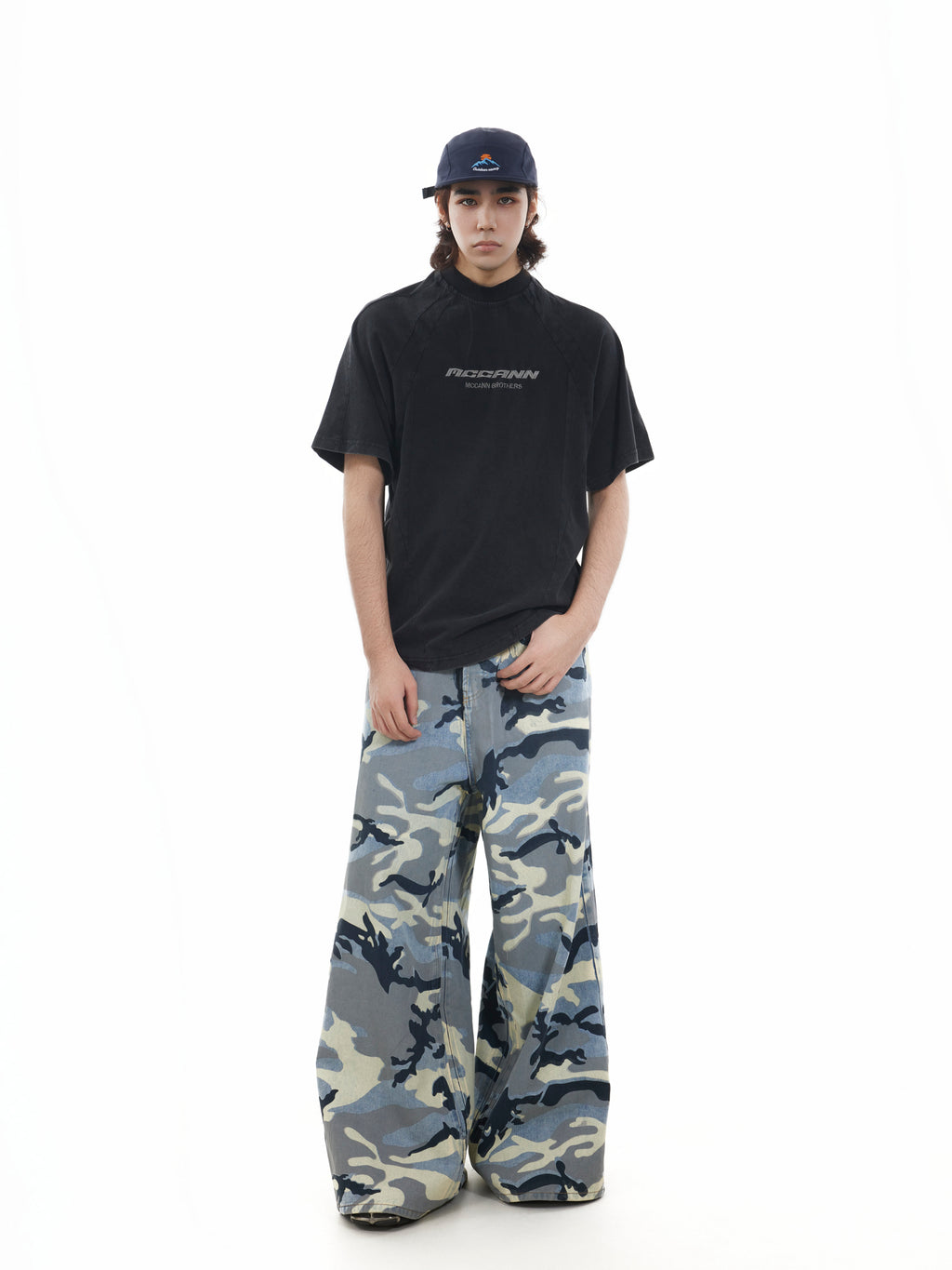 BTSG old deconstruction tailoring shoulder ramp Tee