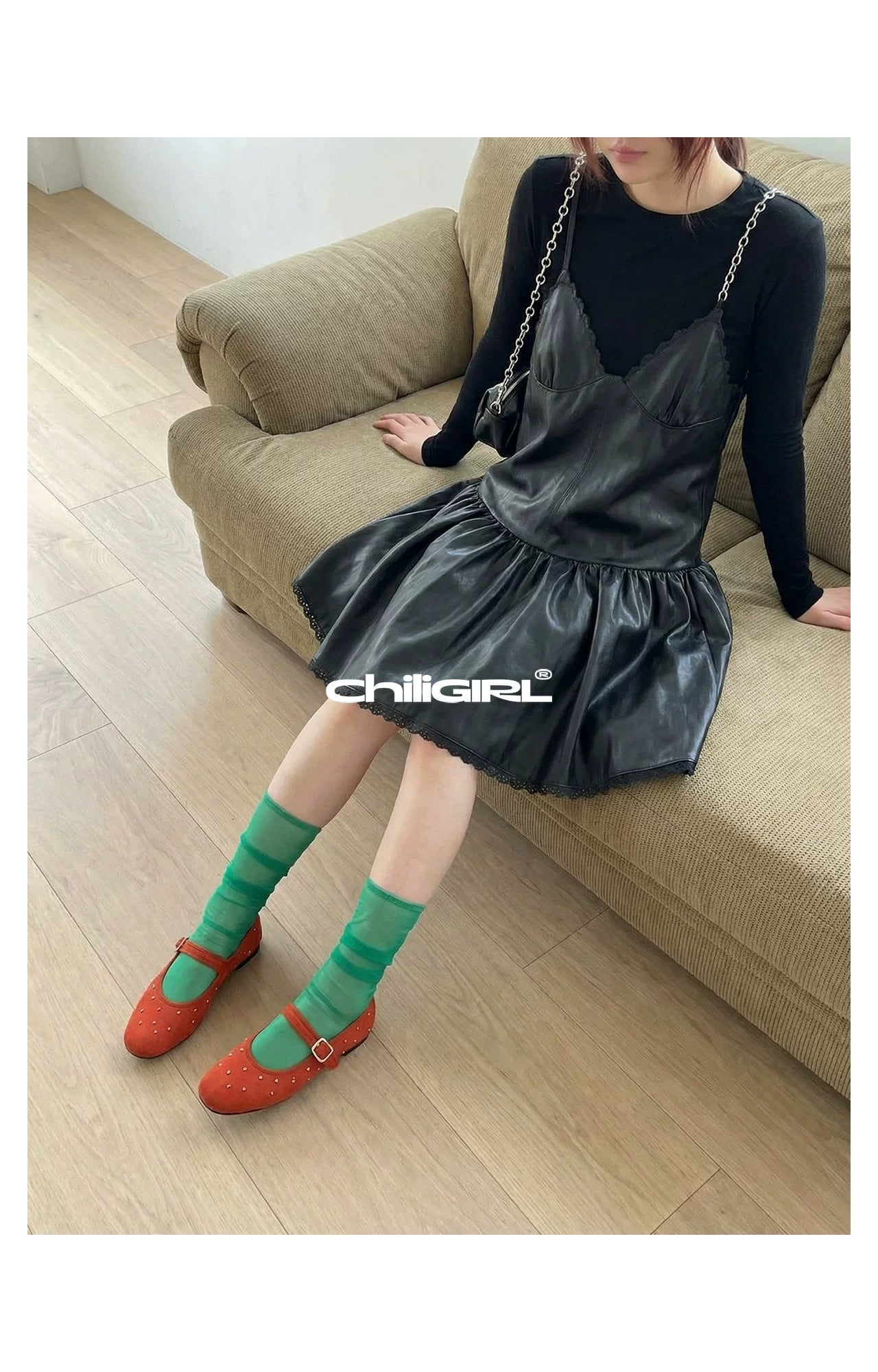CHILIGIRL Rivet Shallow Suede Shoes