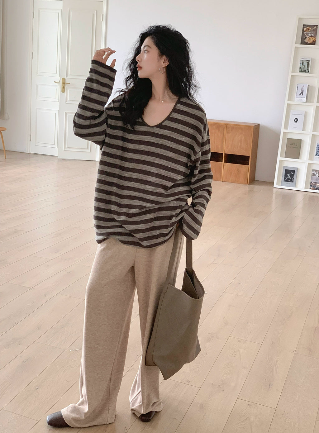 EM Vintage Striped V-Neck Loose Temperament Long Sleeve