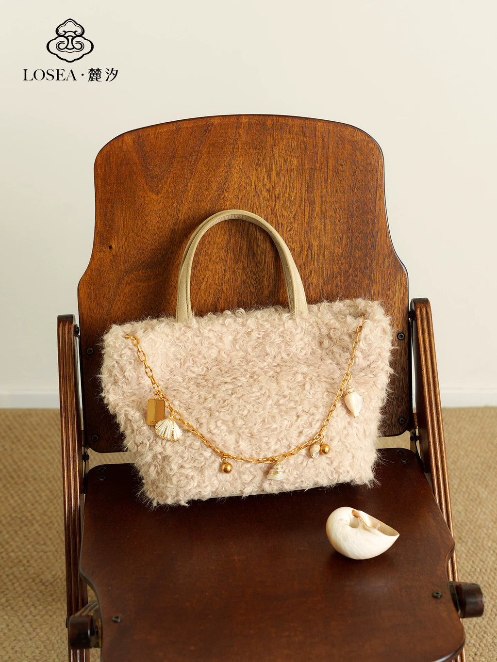 LOSEA Shell Chain Casual Plush Bag