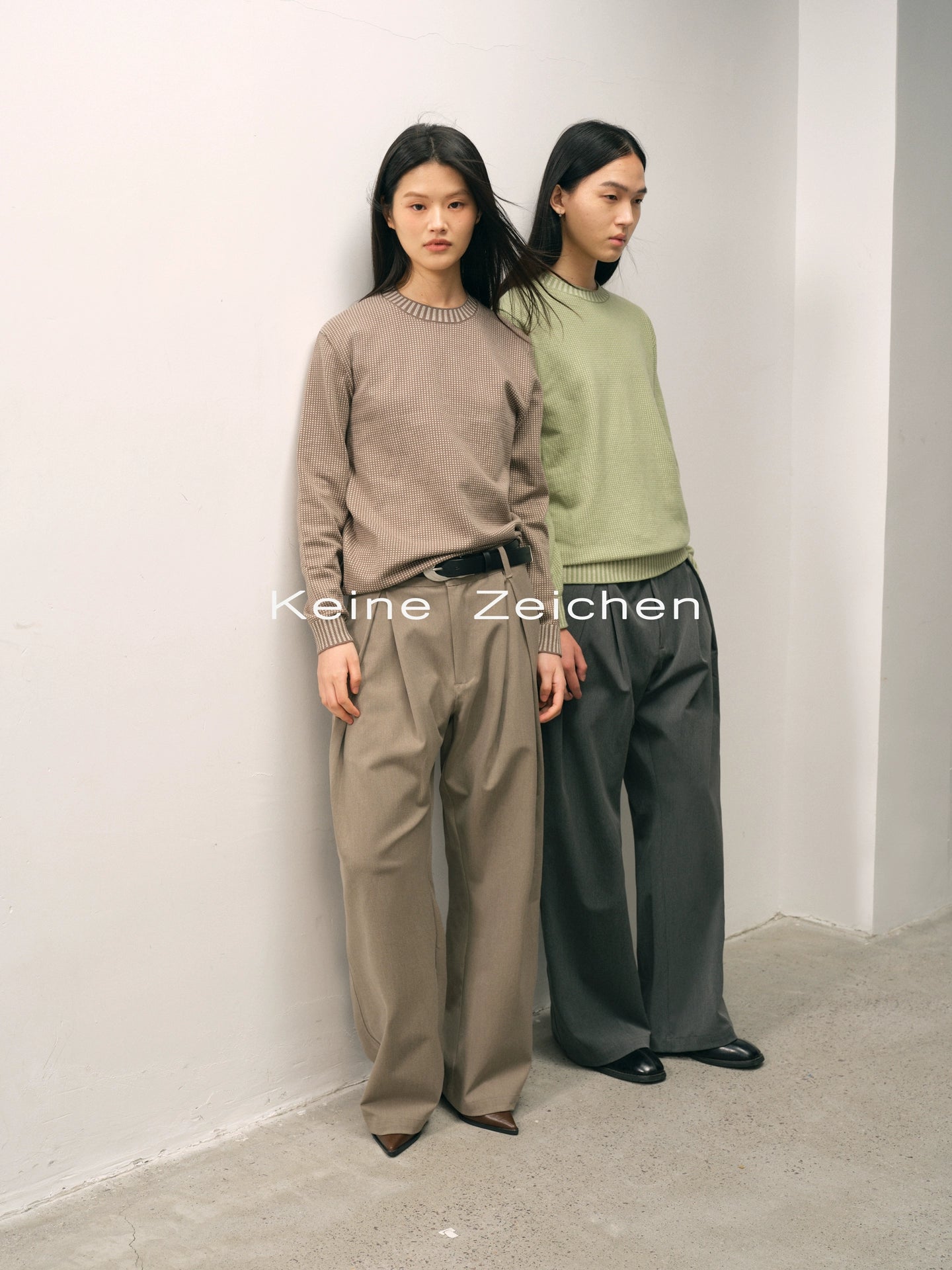 NO LOGO Fine Plaid Corrugated Jacquard Knitted Sweater