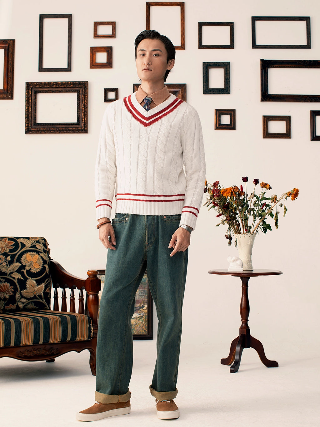SOARIN British Vintage V-Neck Knitted Sweater