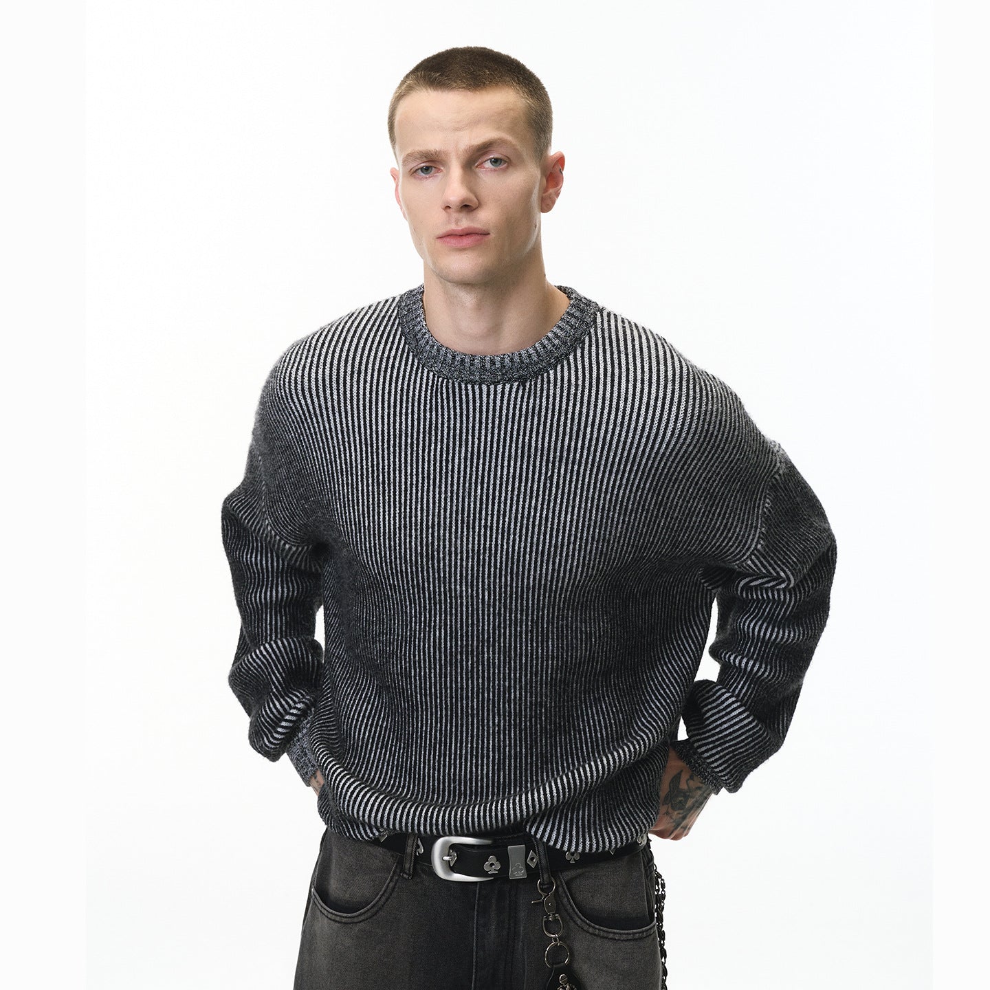 Inflation Two-color Loose and Versatile Crew Neck Sweater