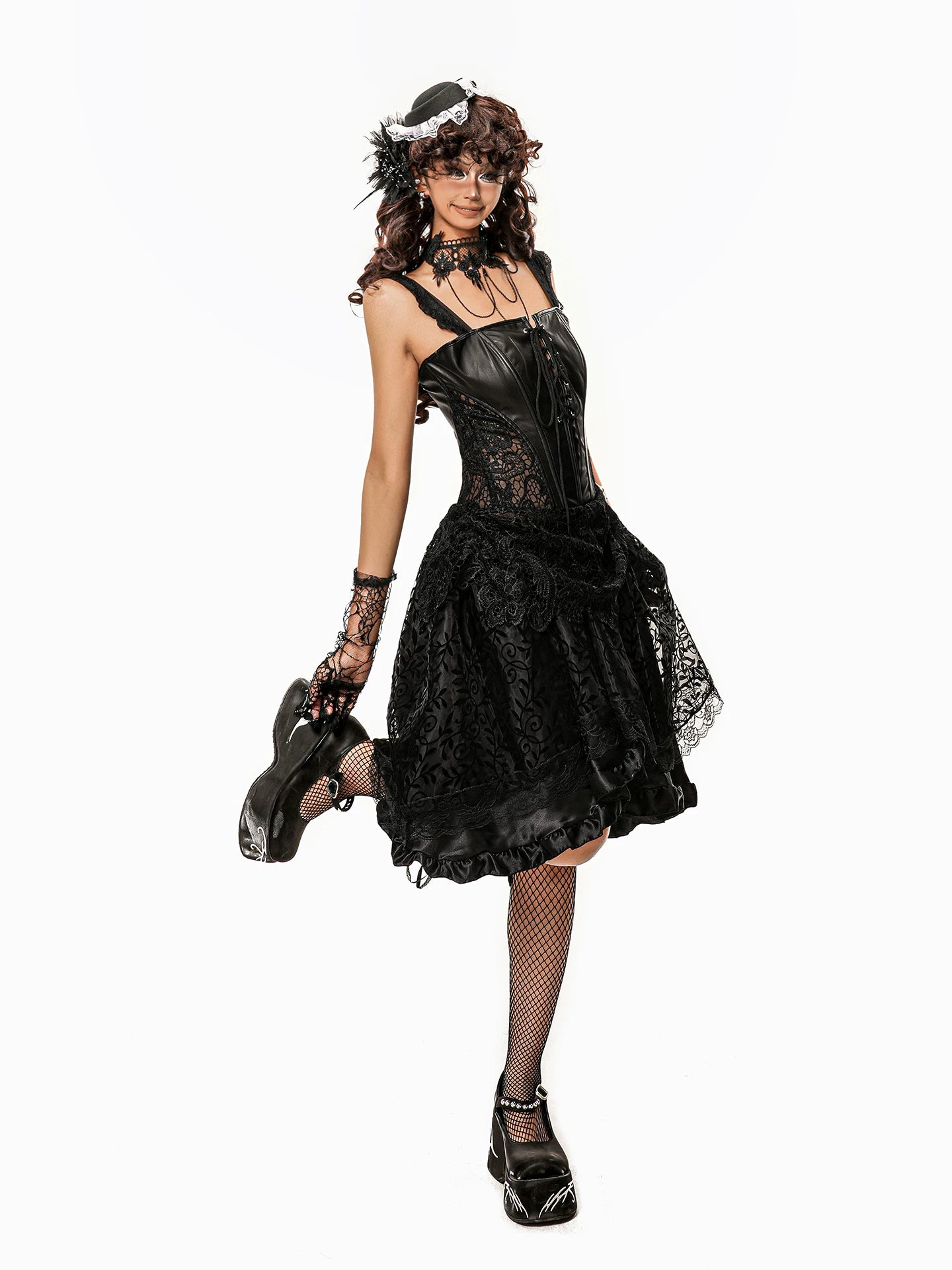 Arielink Vintage Hollow Lace Sling