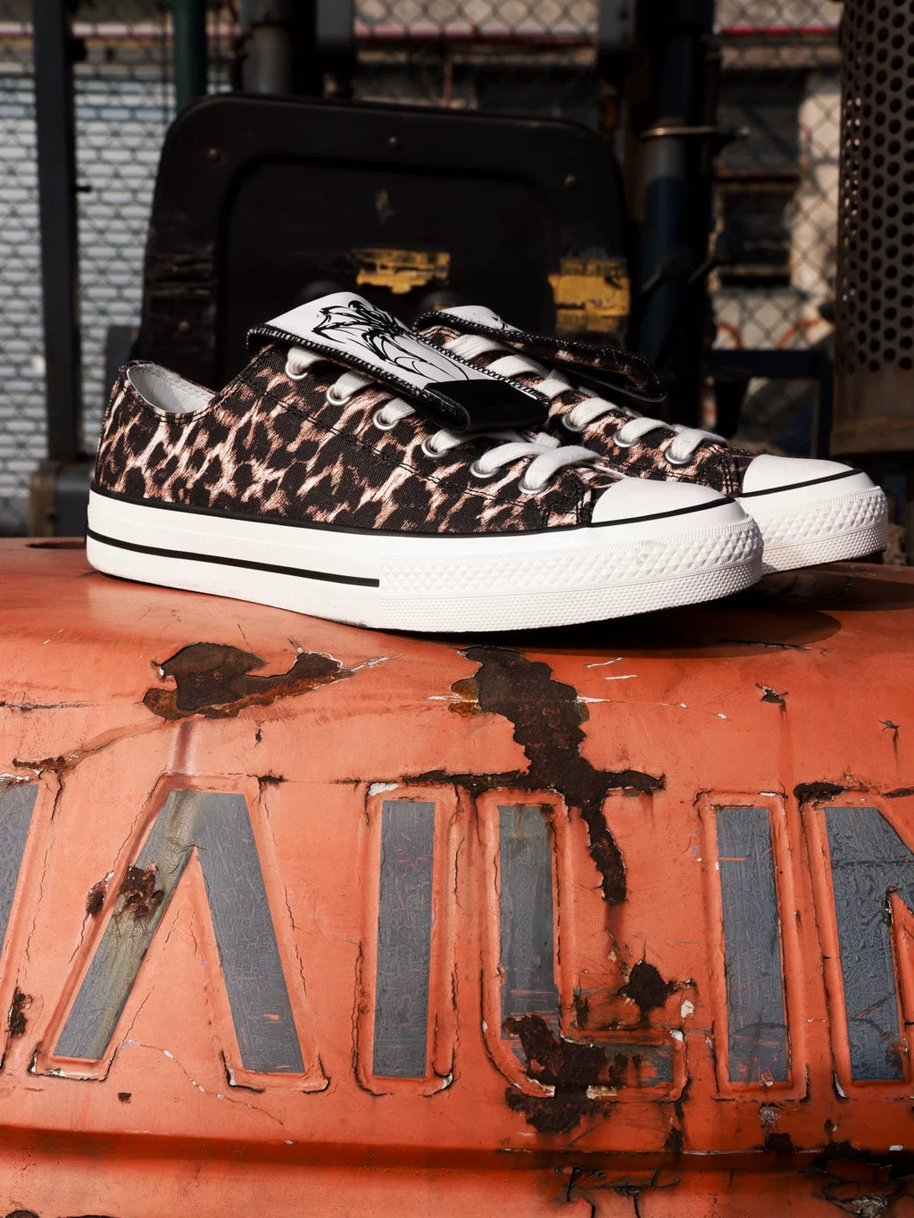 VOWPROGRESS Leopard Print Spider Element Cowhide Espadrilles