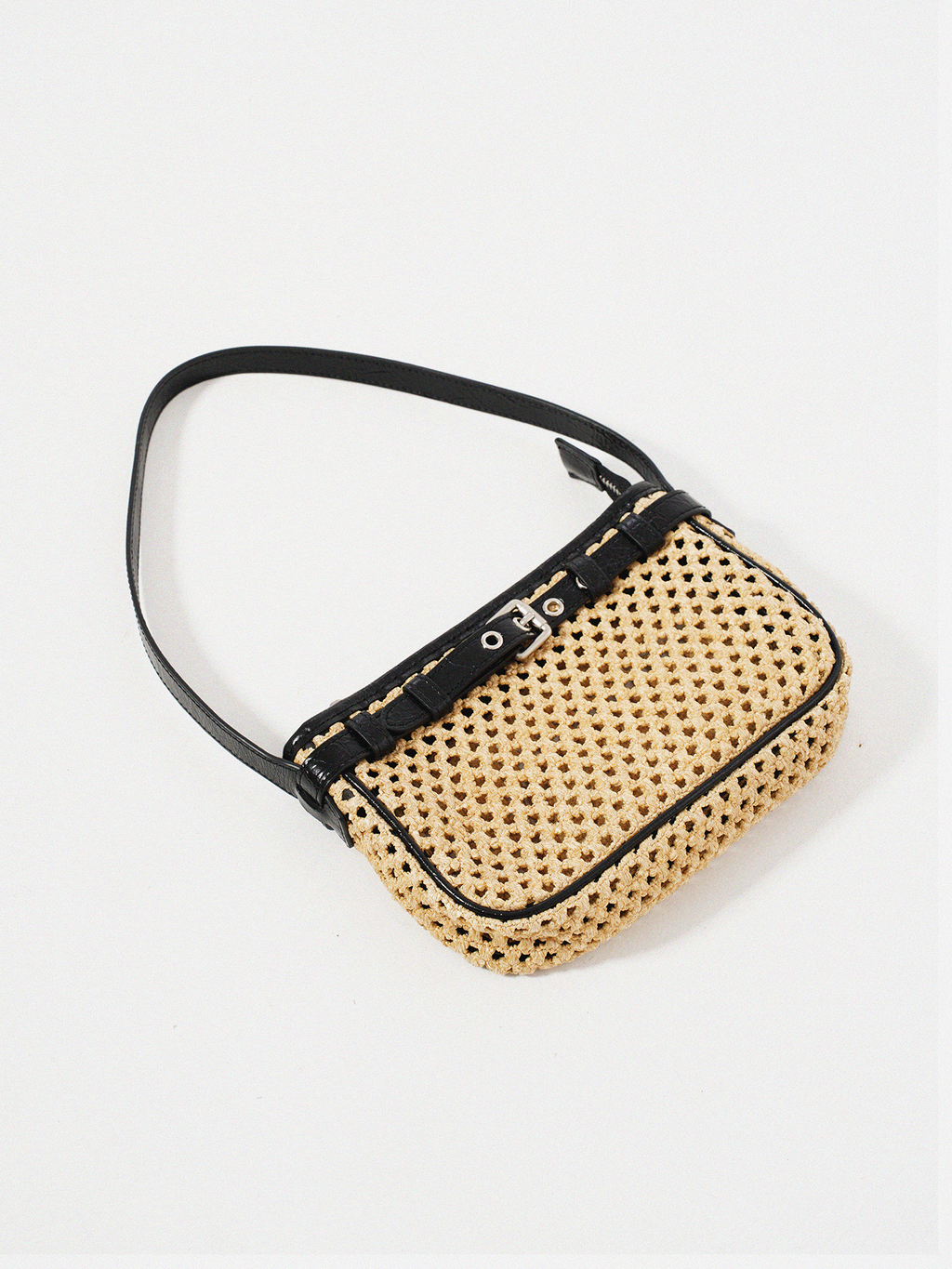 Momogigi Bursting Cowhide Straw Bag