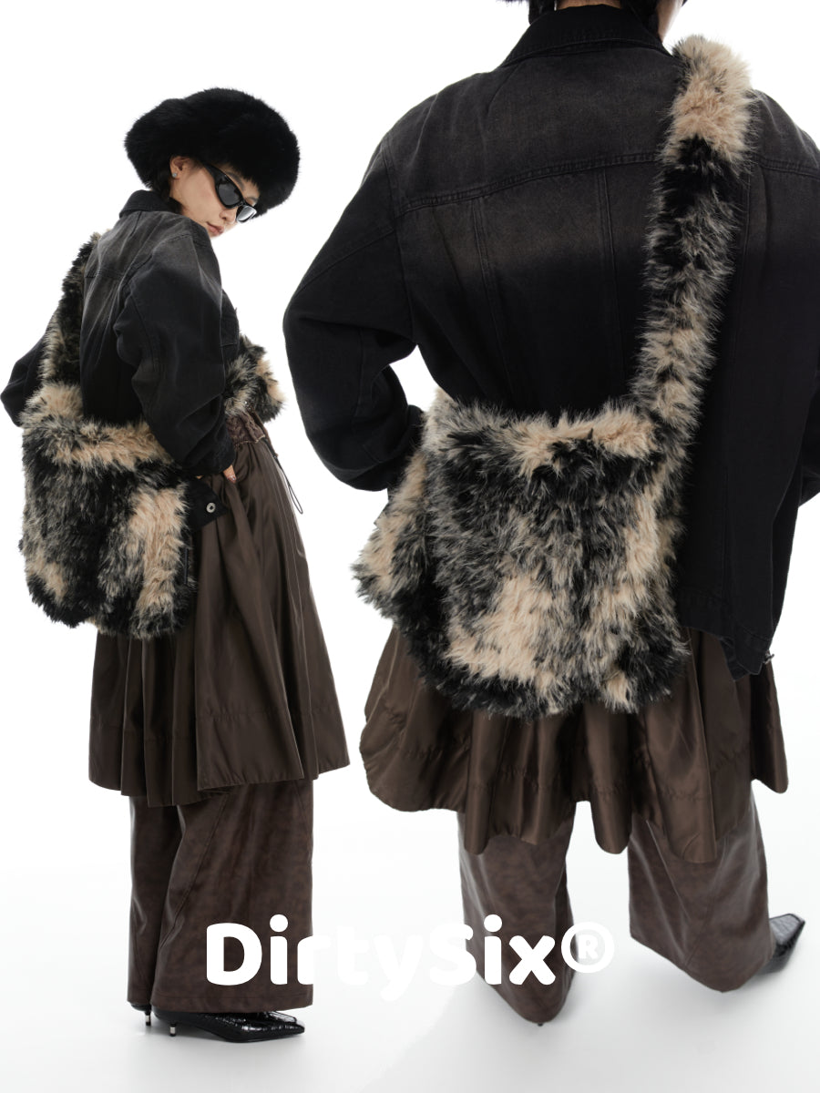 DirtySix "An Oat Cow" Wandering Wind Large Hairy Bag