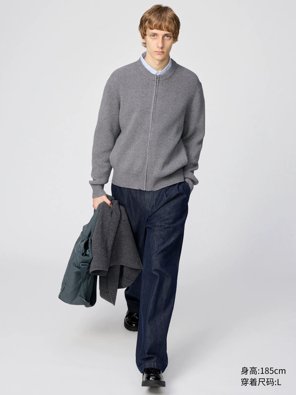 Uniqlo Crew Neck Knitted Long-sleeved Sweater Jacket