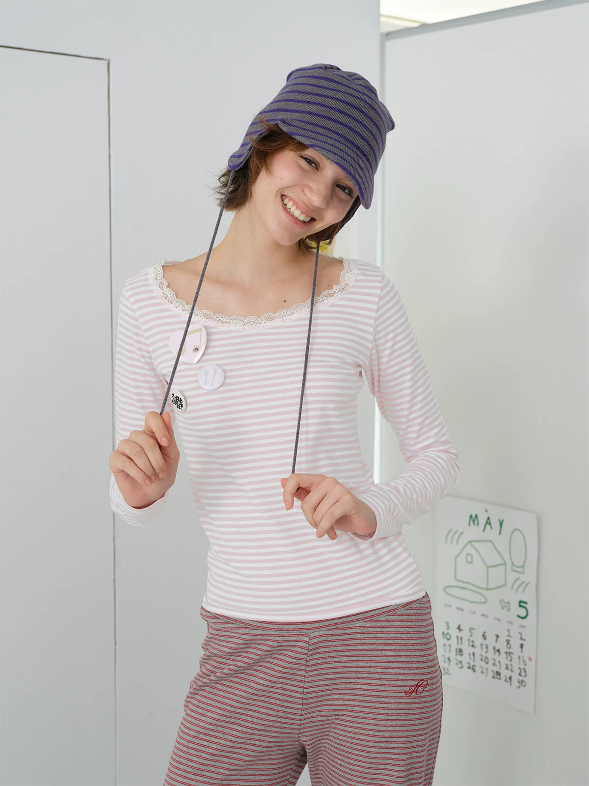 InsGale Striped Lace Stitching Slim Sleeve