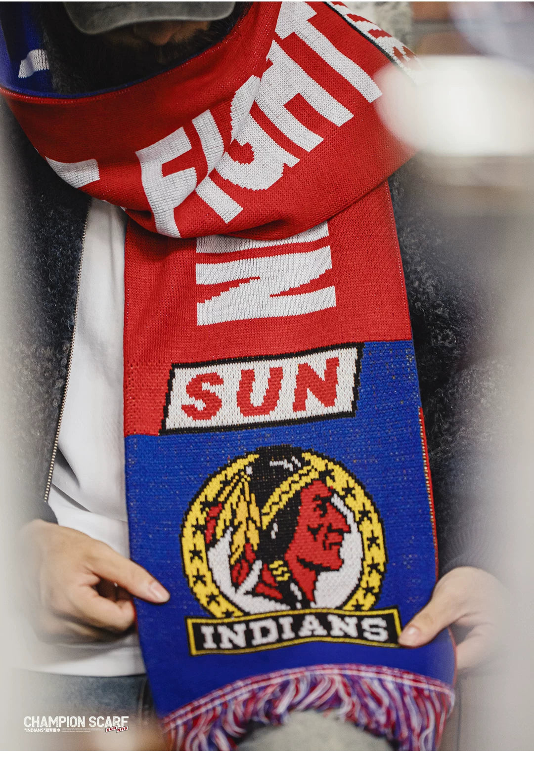 Maden Red Fringed Fan Long Knitted Scarf