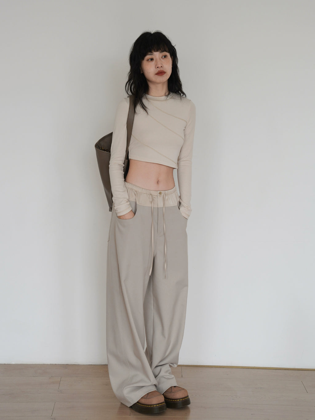 EM  Color Match Wide Leg Straight Pants