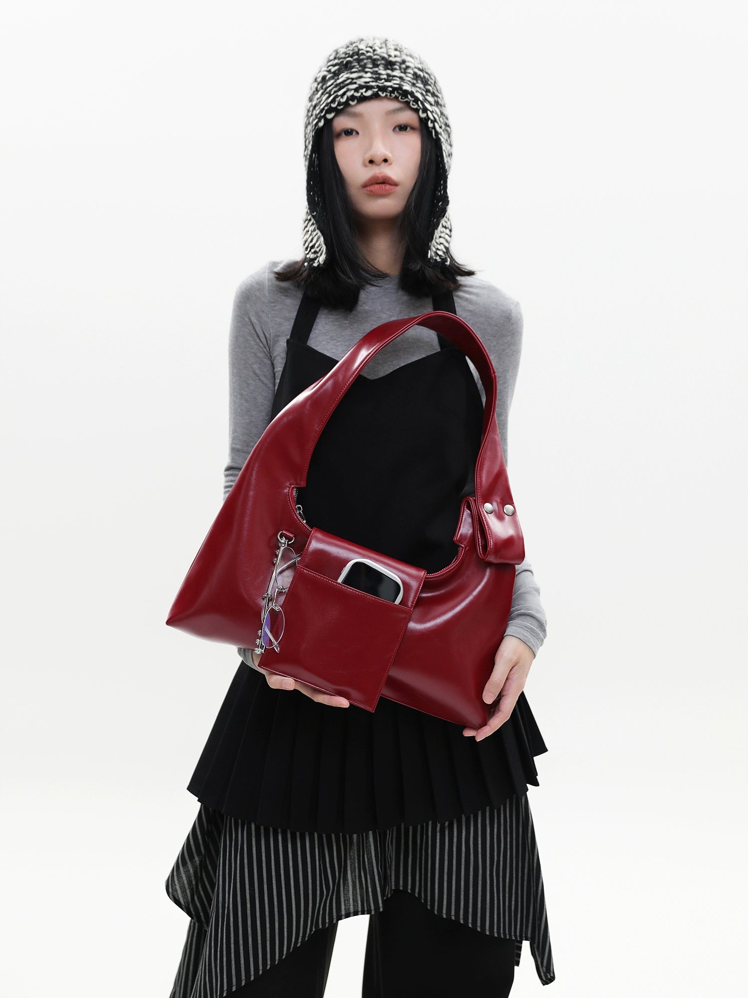 JANDRESS Rivet Shoulder Armpit Messenger Bag