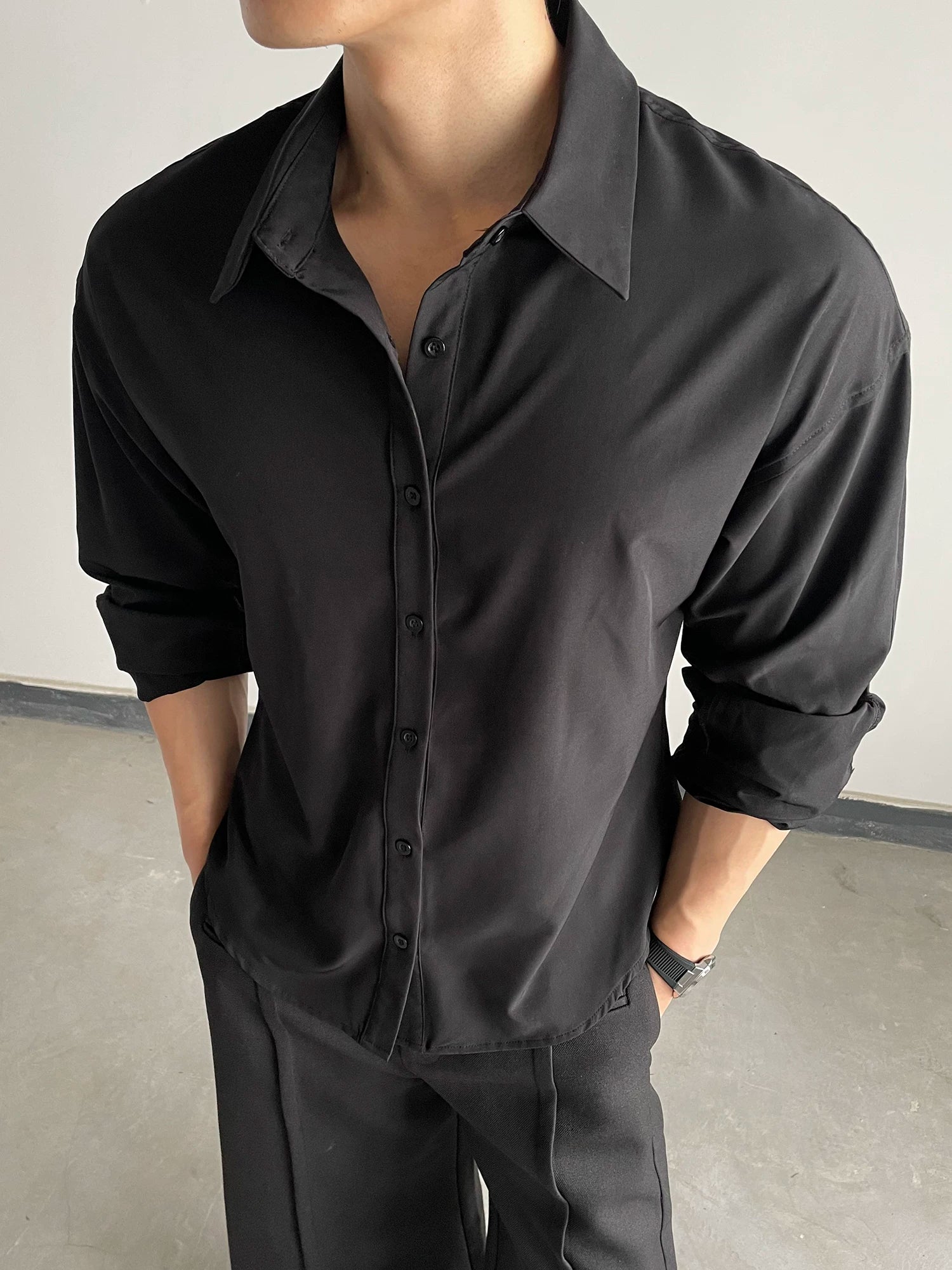 DAY NY Slim-fit Waist Shirt