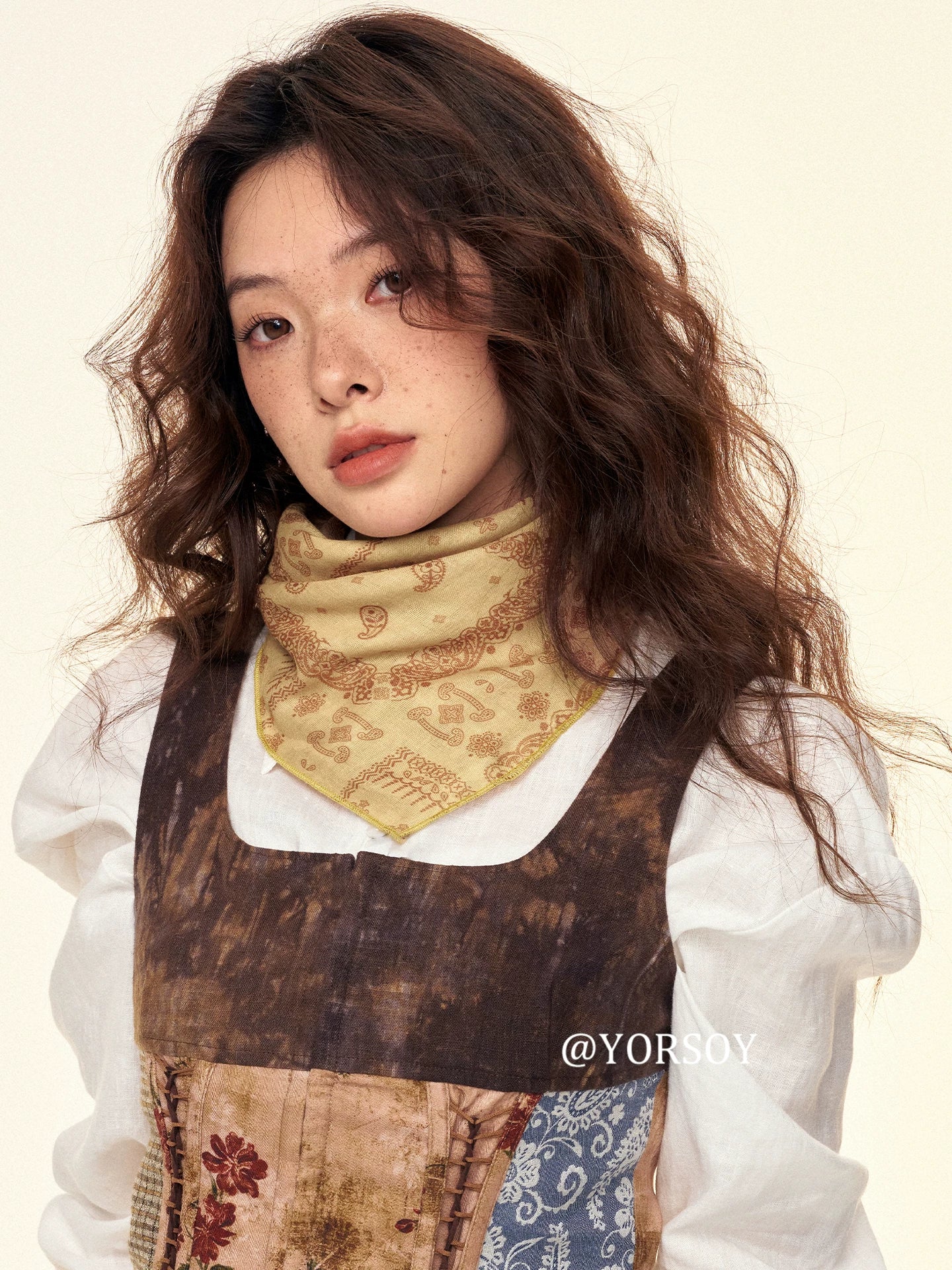 YORSOY Retro Atmosphere Multifunctional Square Scarf