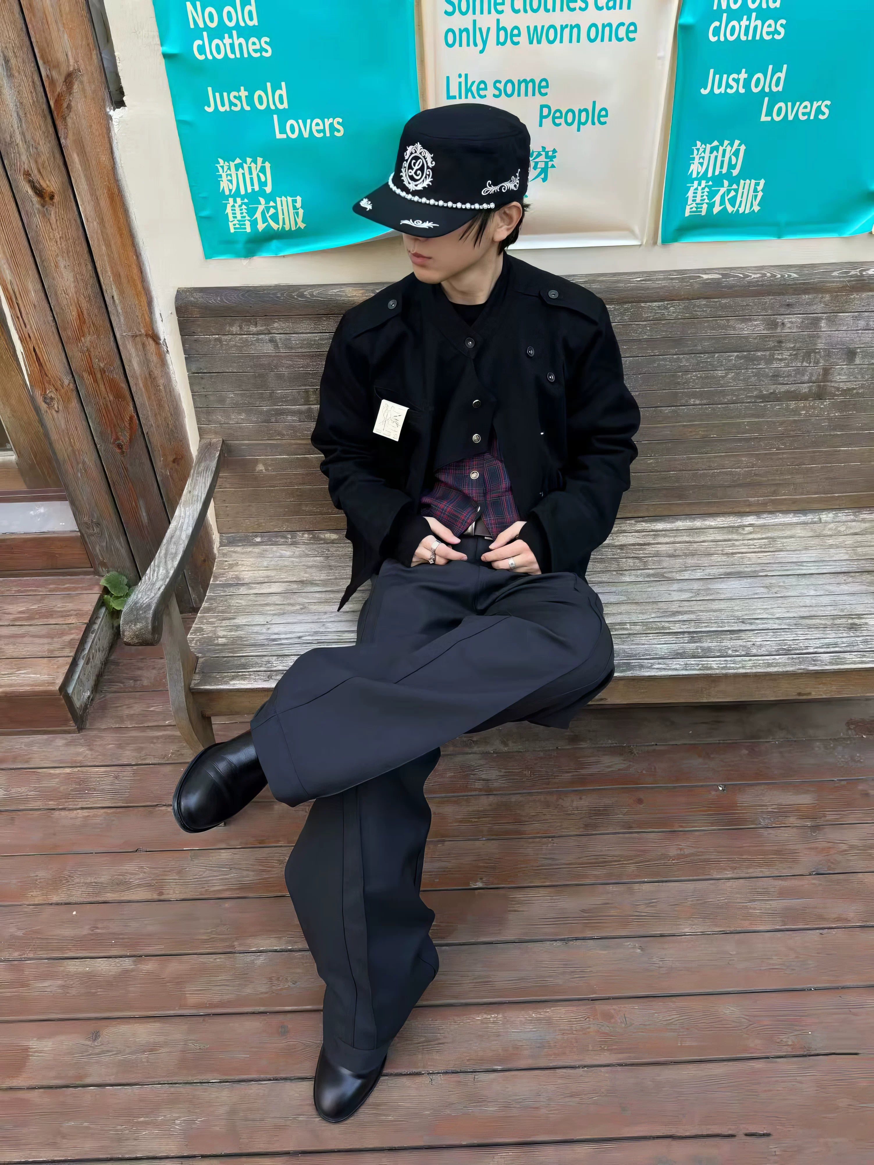 Esaias Stand-up Collar Oblique Placket Sword Cone Sleeve Denim Jacket