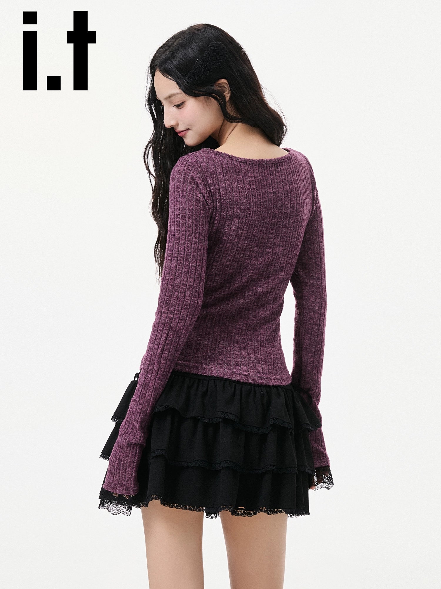 IT: CHOCOOLATE Lace Stitched Horn-sleeved Wool Knitted Sweater